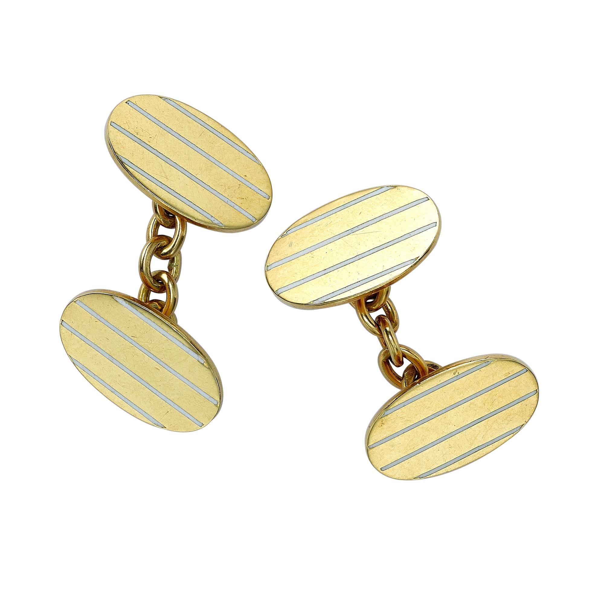Pair of Yellow Gold Cufflinks For Sale