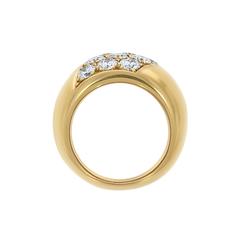 Cartier Brilliant Cut Diamond Ring Set in Yellow Gold