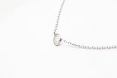 Moritz Glik Diamond solitaire necklace in 18k white gold, made in New York