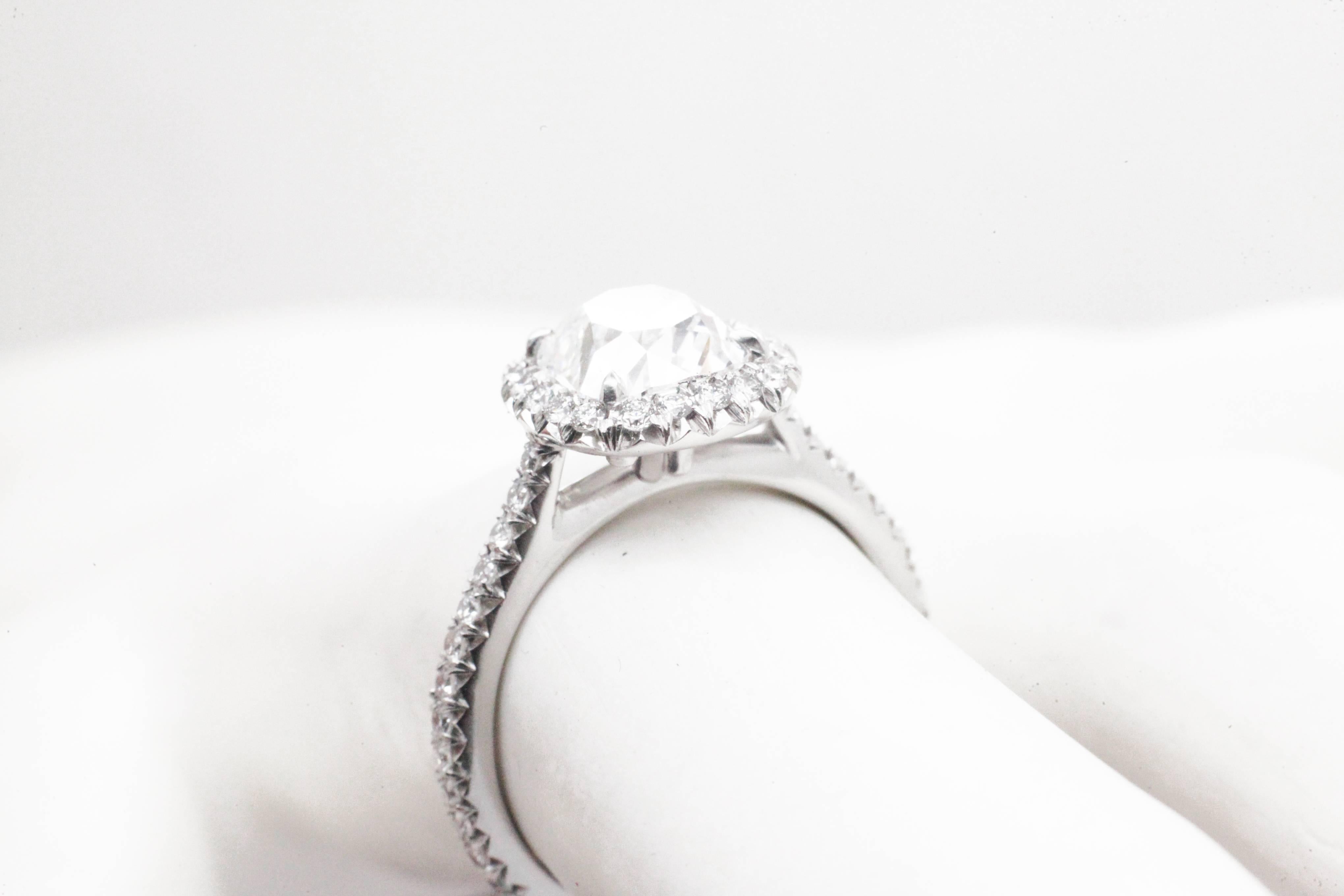 Women's Ferrucci GIA Certified 1.30 carat Cushion Diamond Platinum Ring