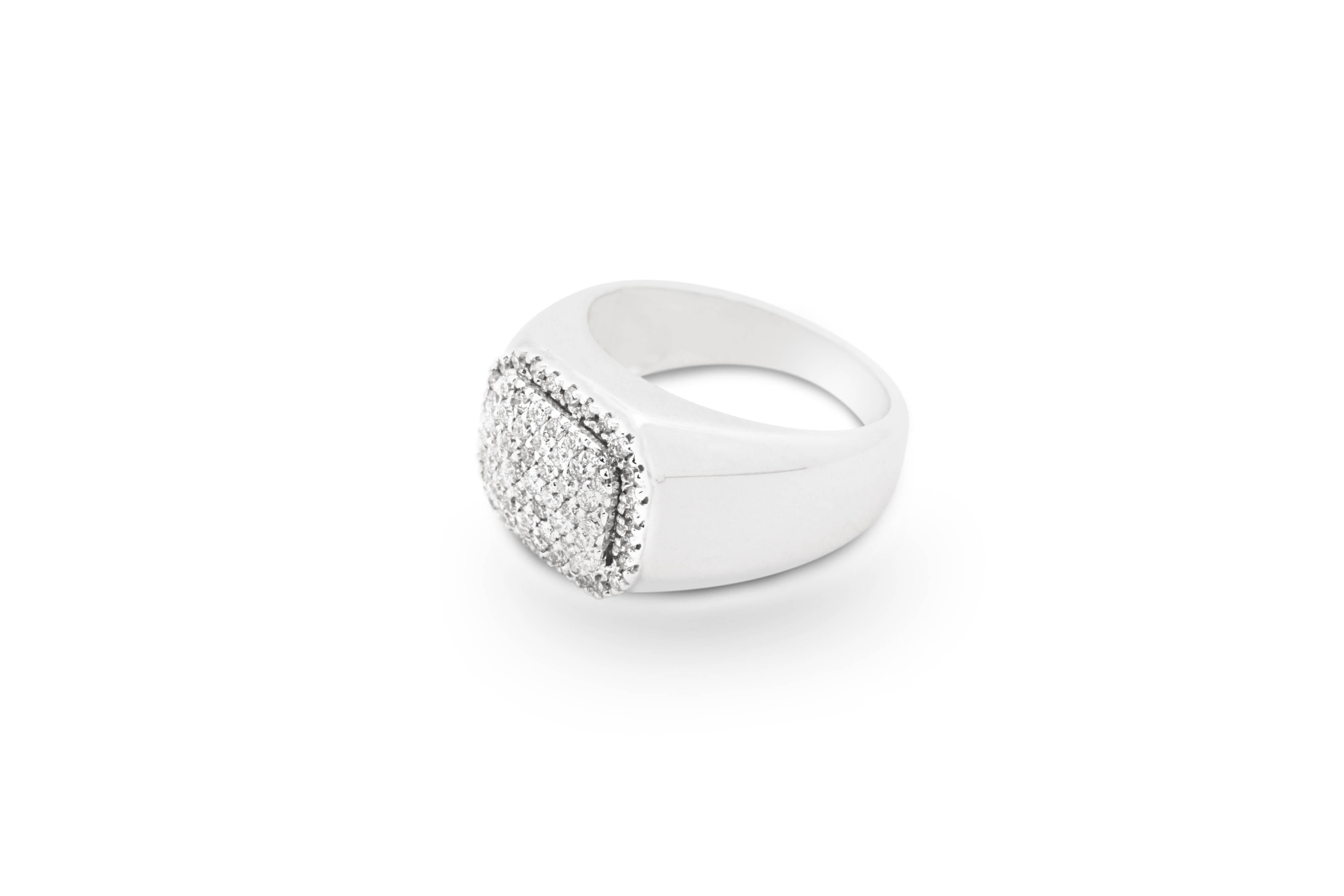 From FERRUCCi a Dome Diamond Pave ring made in Italy in 18k white gold,
with a total of hand set 0.80 carat Diamonds for a chic and sophisticated taste

Ring size 5 1/2, complimentary sizing upon order