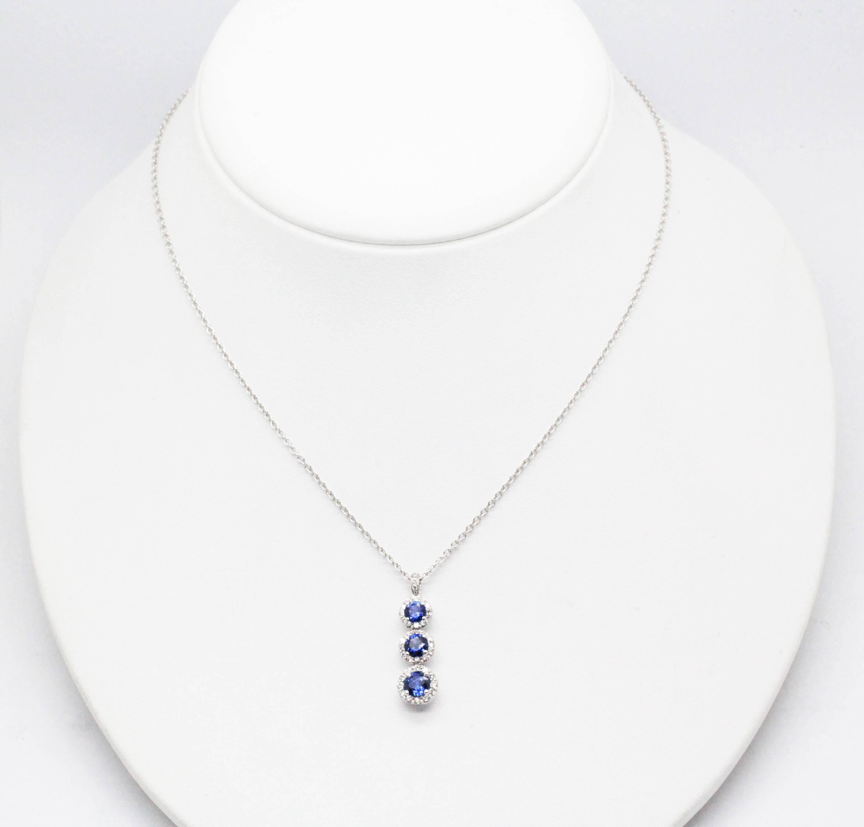 1.24 carat Sapphire and0.40 carat white diamonds 18k white Gold Triple Pendant For Sale 4
