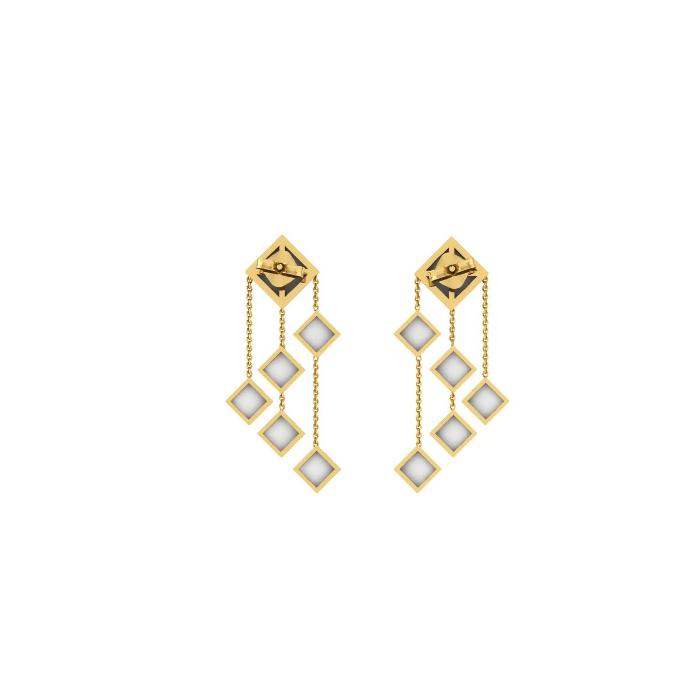 Art Deco Ferrucci White Agate Pyramids Dangling 18 Karat Yellow Gold Chandelier Earrings For Sale