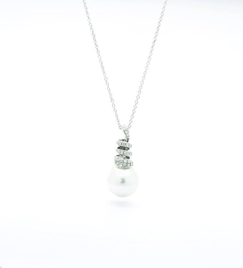 White Australian Pearl Diamond Pendant Necklace For Sale 1