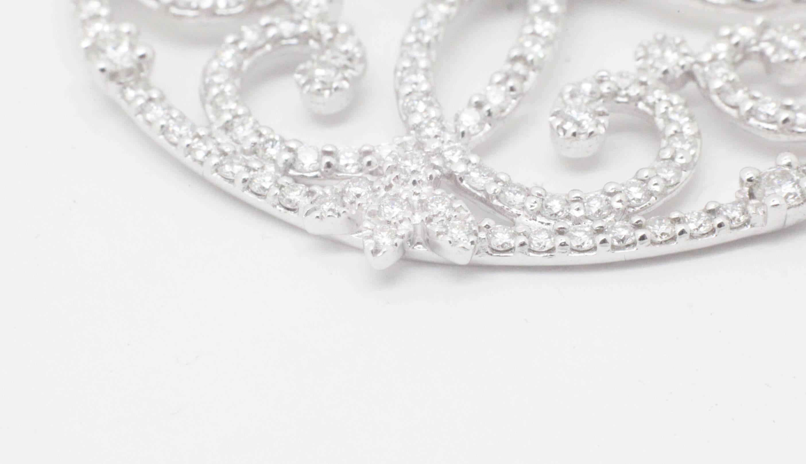 Victorian 2.80 Carat White Diamonds Necklace Handmade in 18 Karat White Gold For Sale
