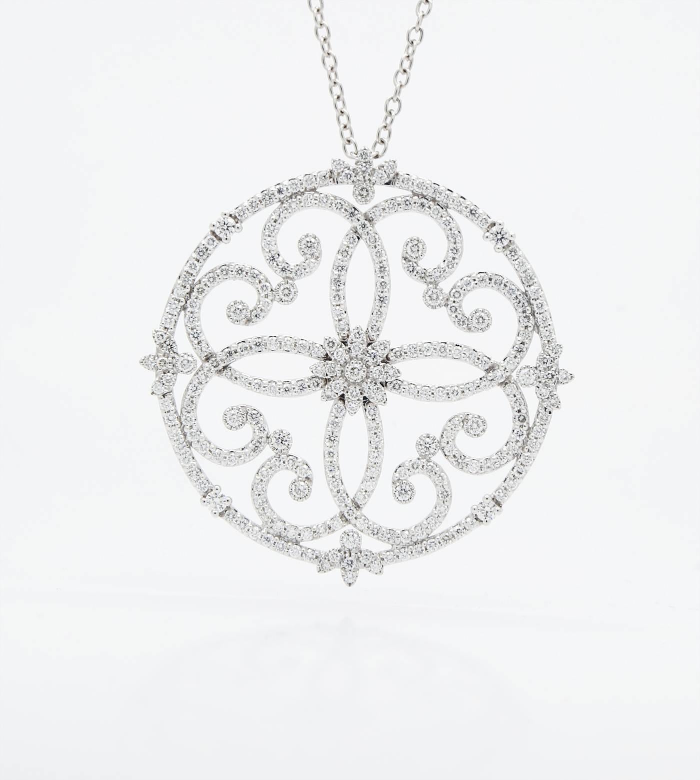 Women's 2.80 Carat White Diamonds Necklace Handmade in 18 Karat White Gold For Sale