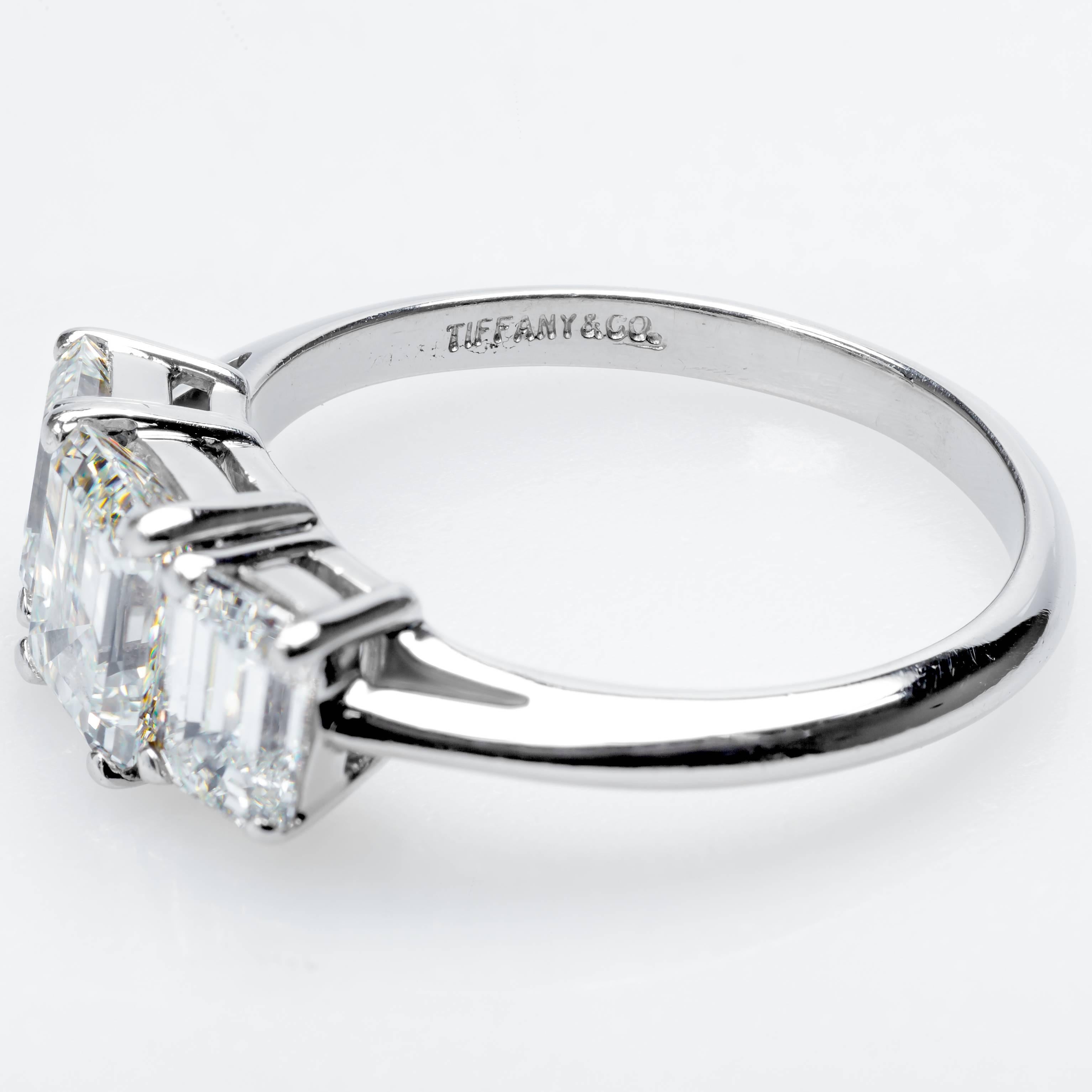 Tiffany & Co. 2.07 Carats 3 Emerald Cut Diamonds Platinum Ring  1