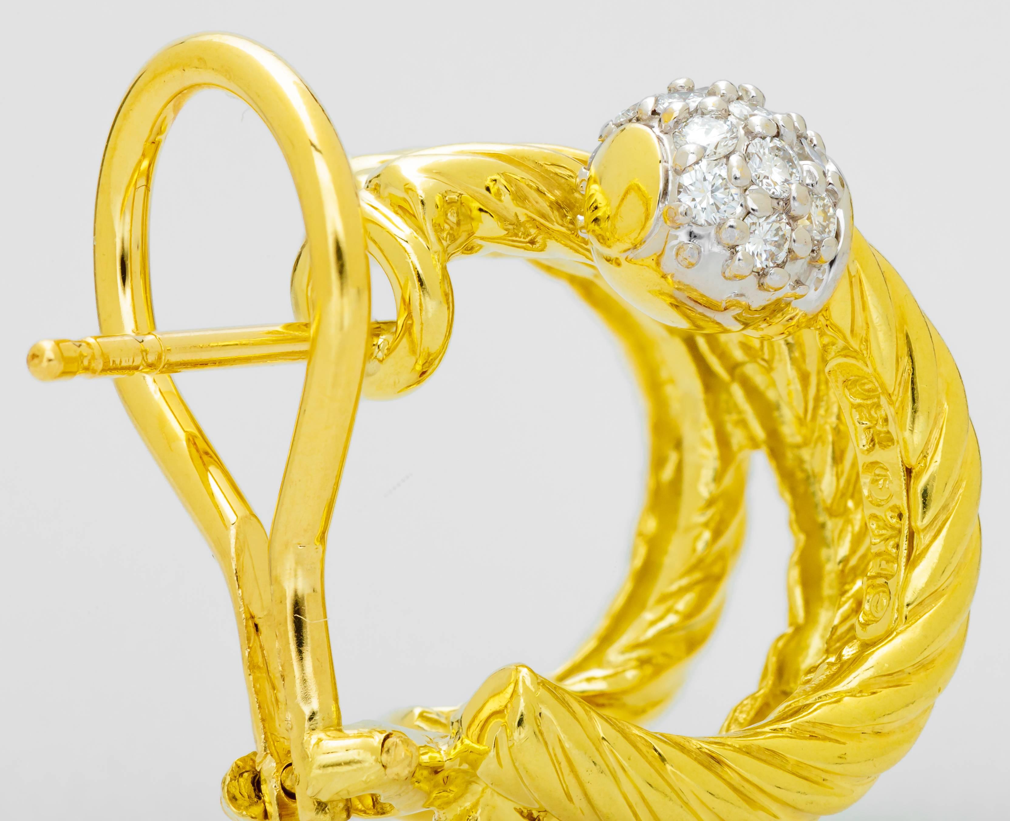 Round Cut David Yurman Cable Earrings, 18 Karat Yellow Gold, Pave Diamonds, Omega Clasp For Sale