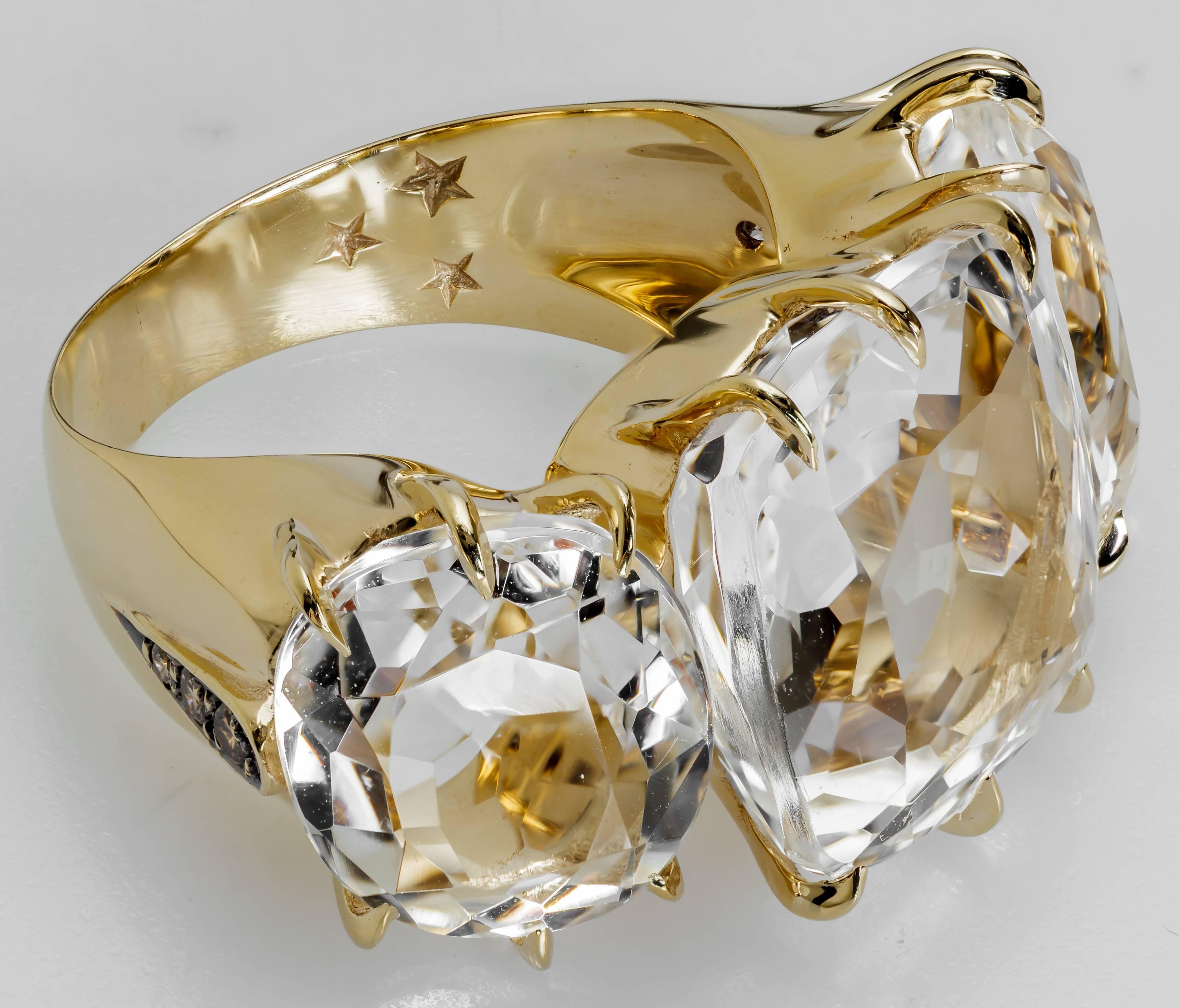 H. Stern Moonlight Ring, 3 Colorless Luminous Quartz, 18K Noble Gold, Size 6 In New Condition In Houston, TX