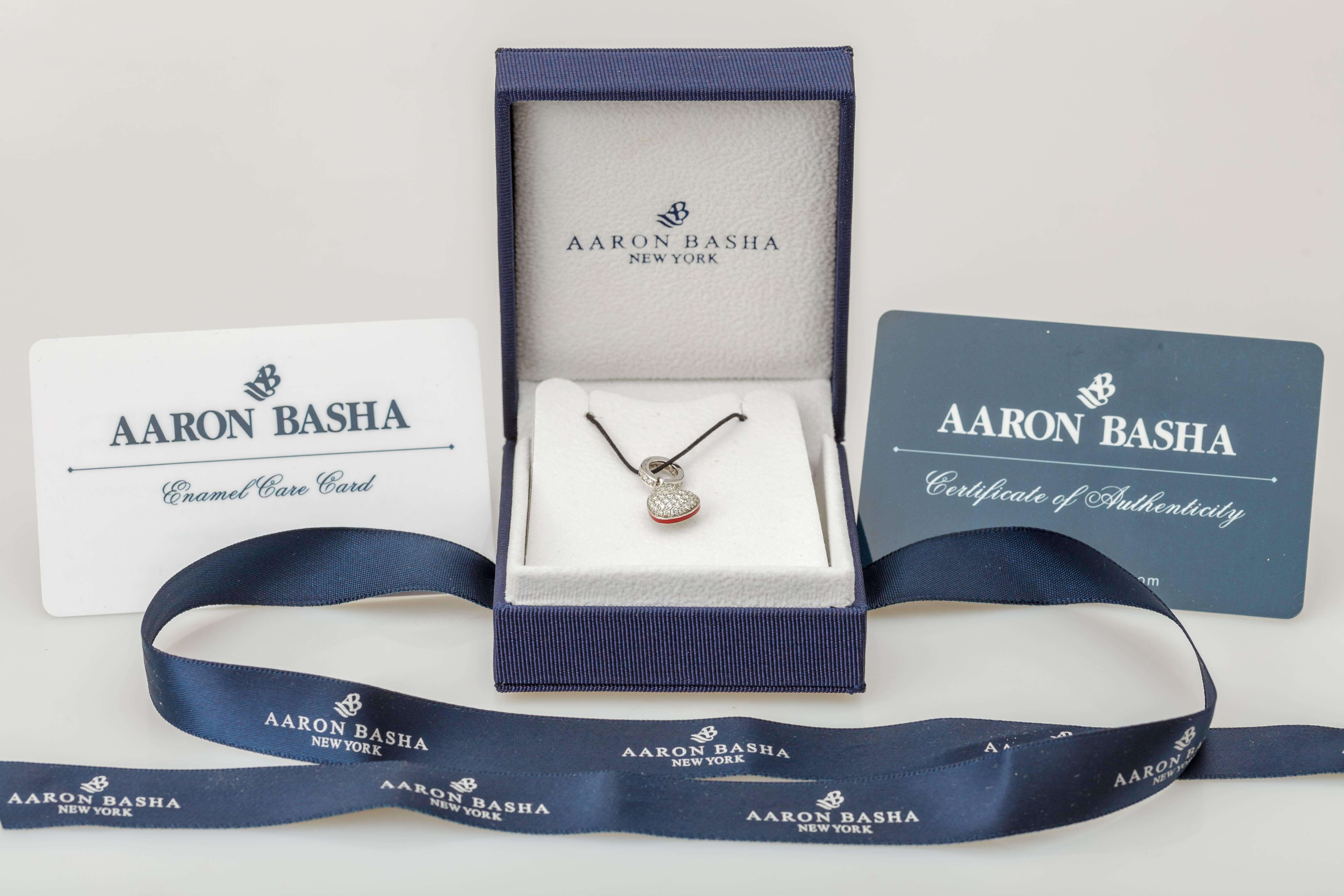 Aaron Basha Charm Mother-of-Pearl Pavé Diamond White Gold Heart Charm In New Condition For Sale In Houston, TX