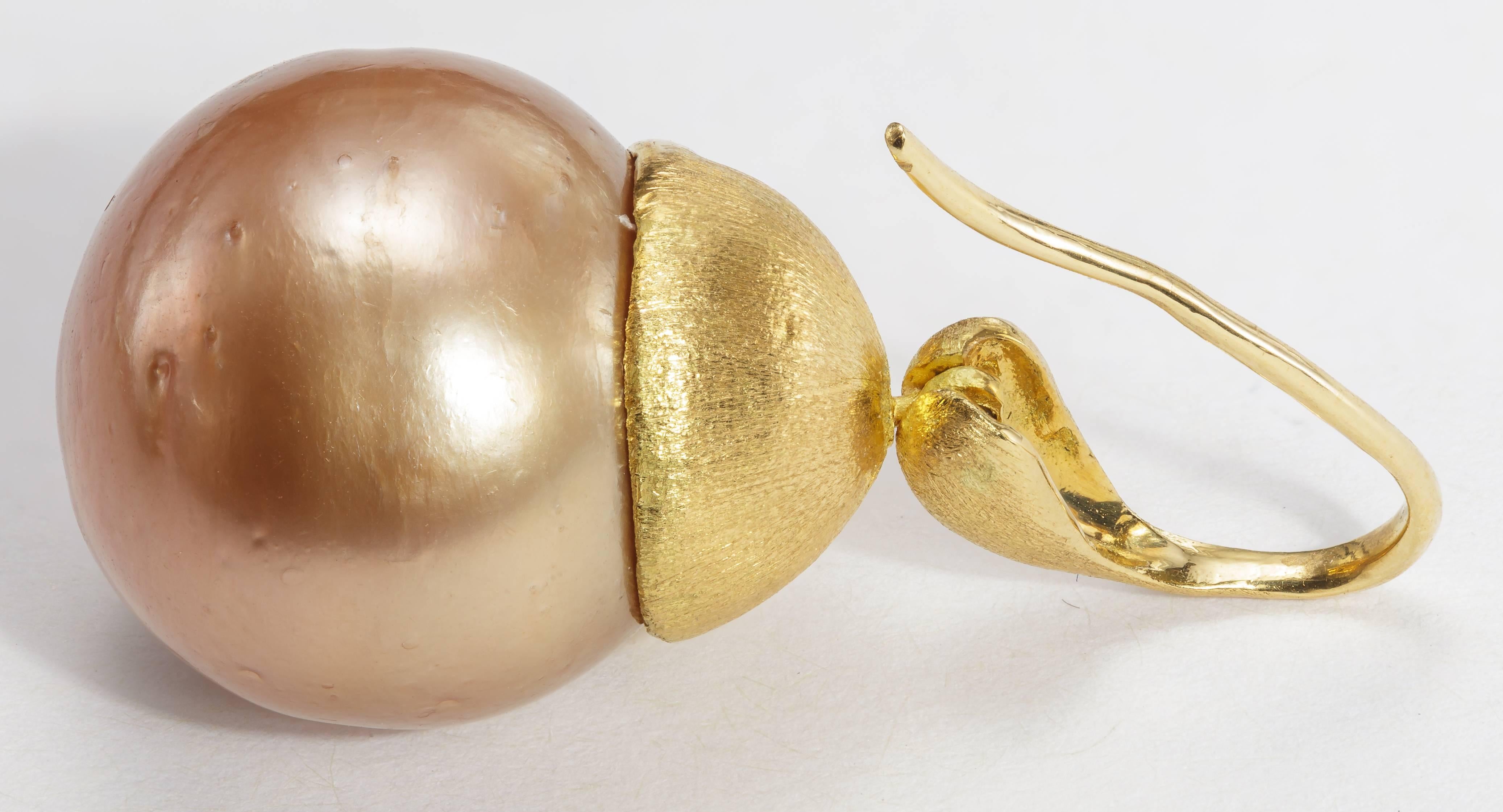 Yvel 18 Karat Yellow Gold Round Brown Pearl Drop Hook Earrings E-2-BRQ-GGOY In New Condition For Sale In Houston, TX
