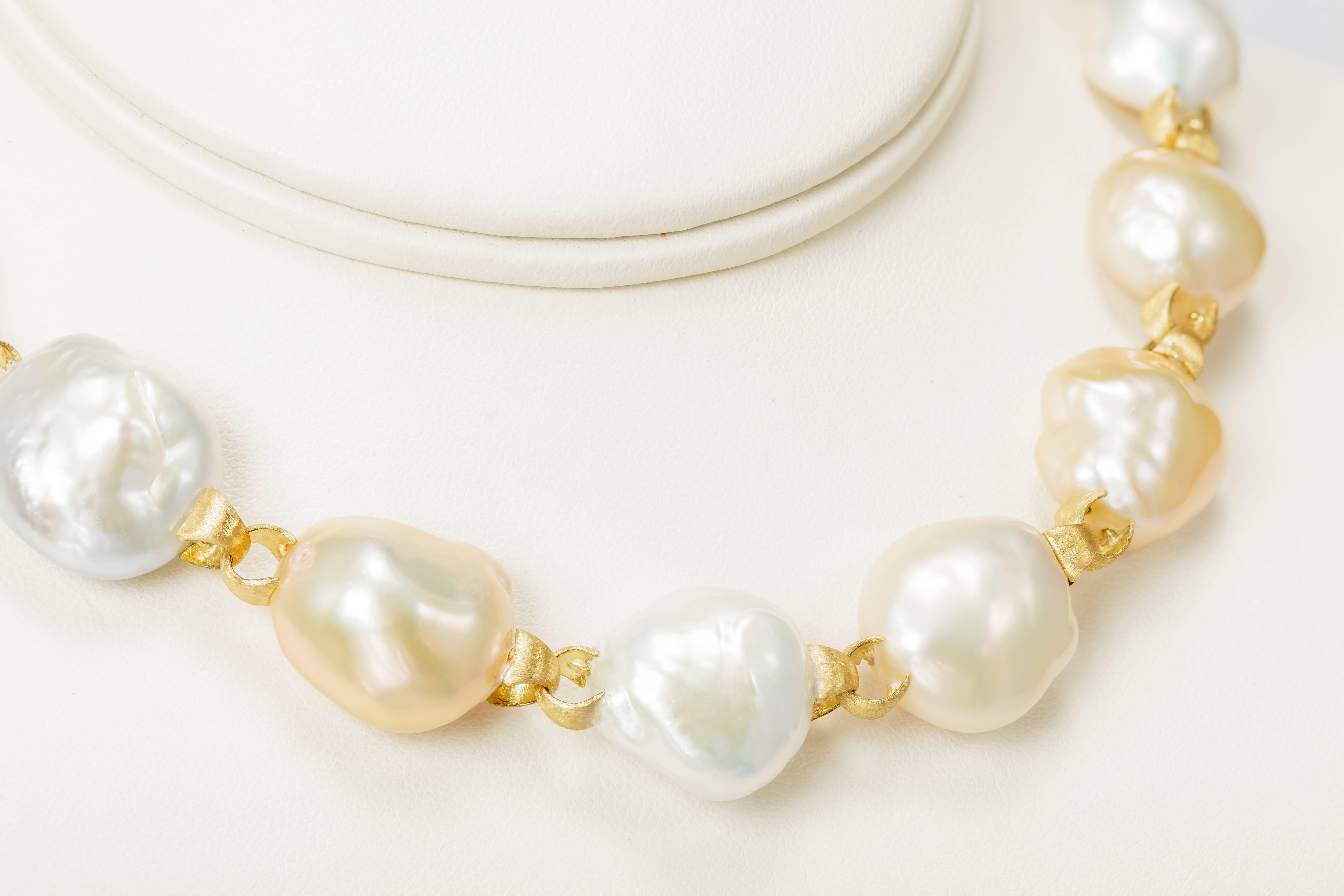 Yvel Multicolored Baroque Pearl Strand Necklace 18 Karat Yellow Gold In New Condition For Sale In Houston, TX
