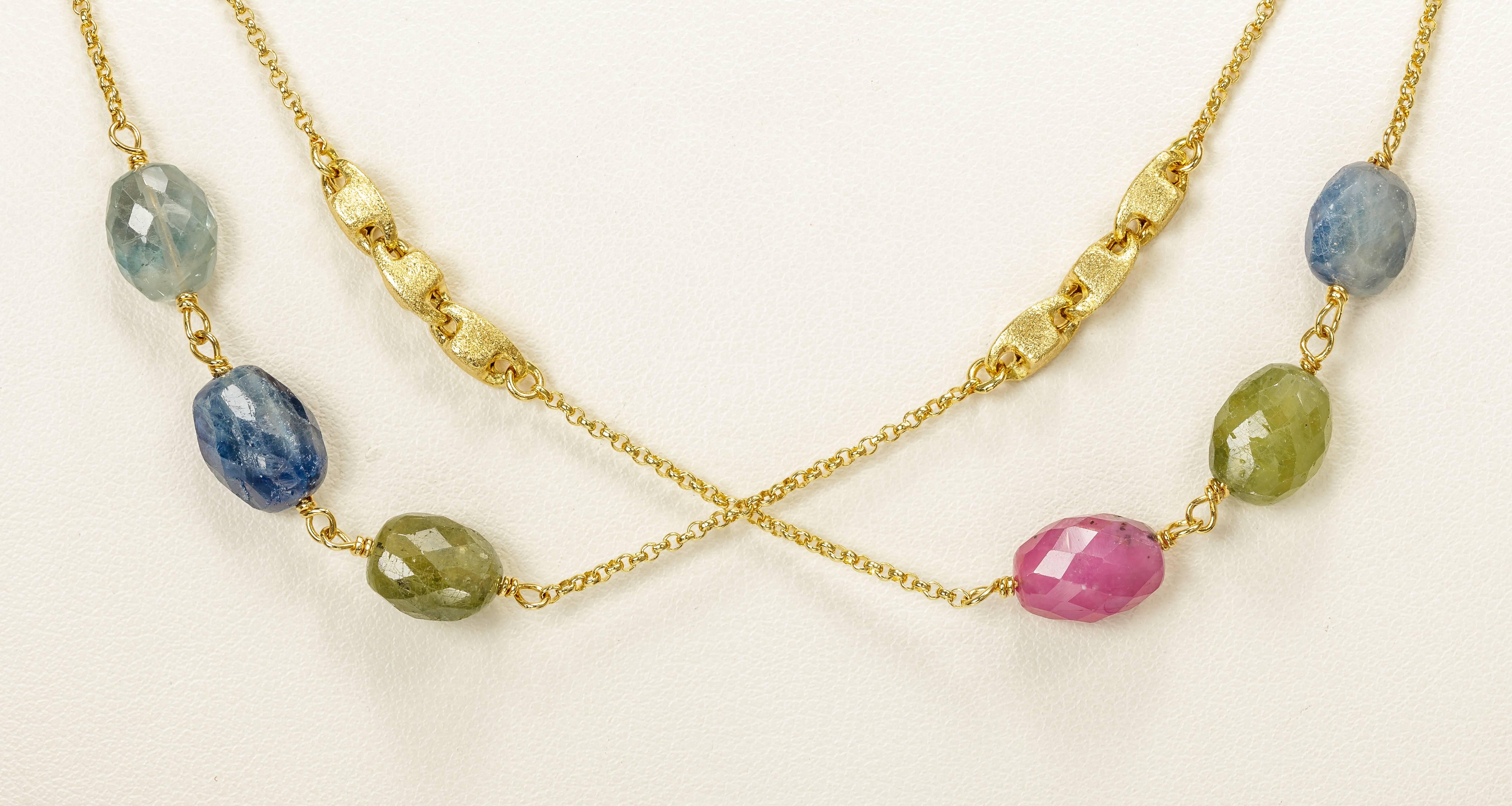 Rose Cut Yvel Colored Sapphire Bead Necklace 36 Inches 18 Karat Yellow Gold 106.00 Carat For Sale