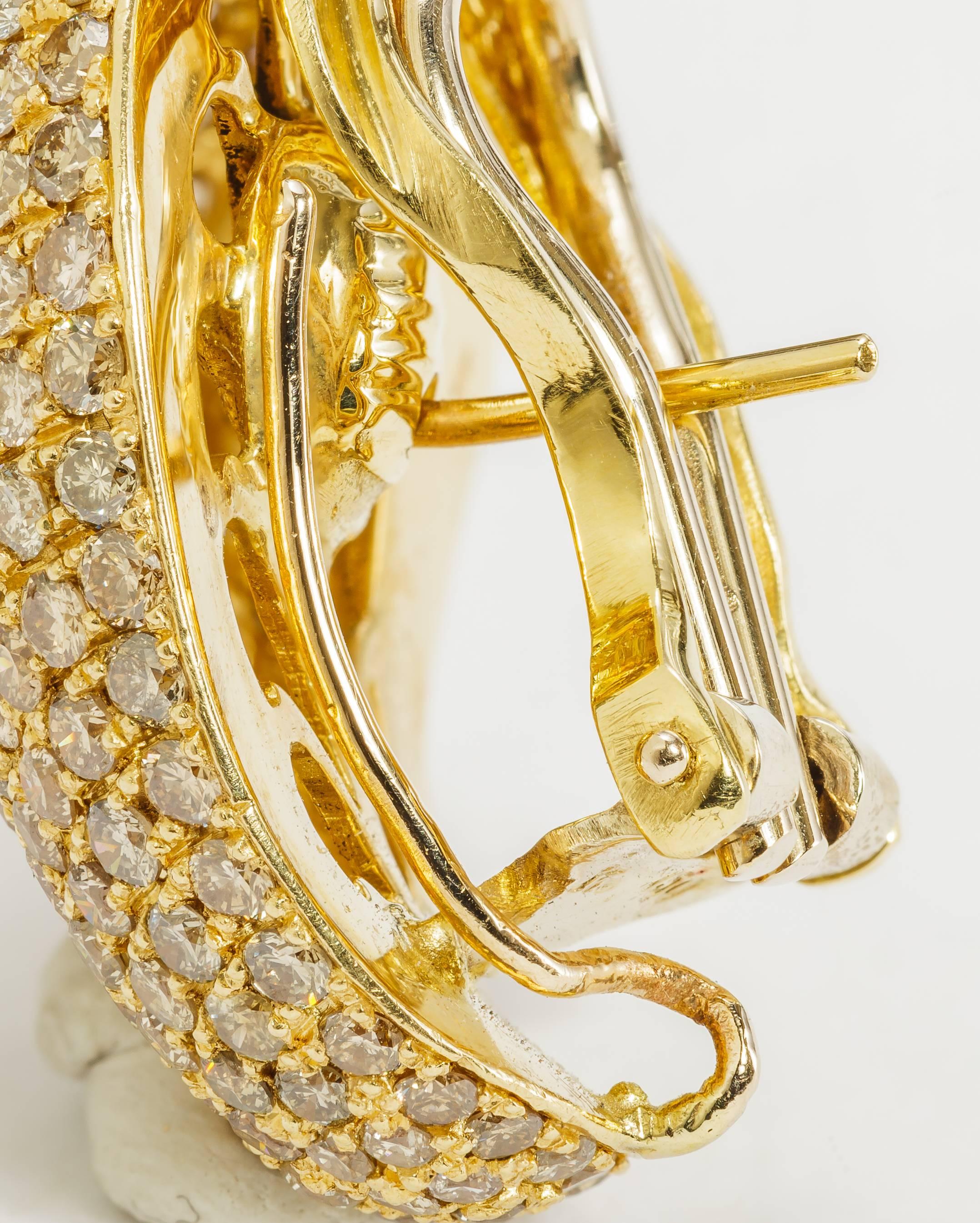 Yvel Earrings 18 Karat Yellow Gold Pavé Diamond Clip-On Post 7.78 Carat For Sale 1