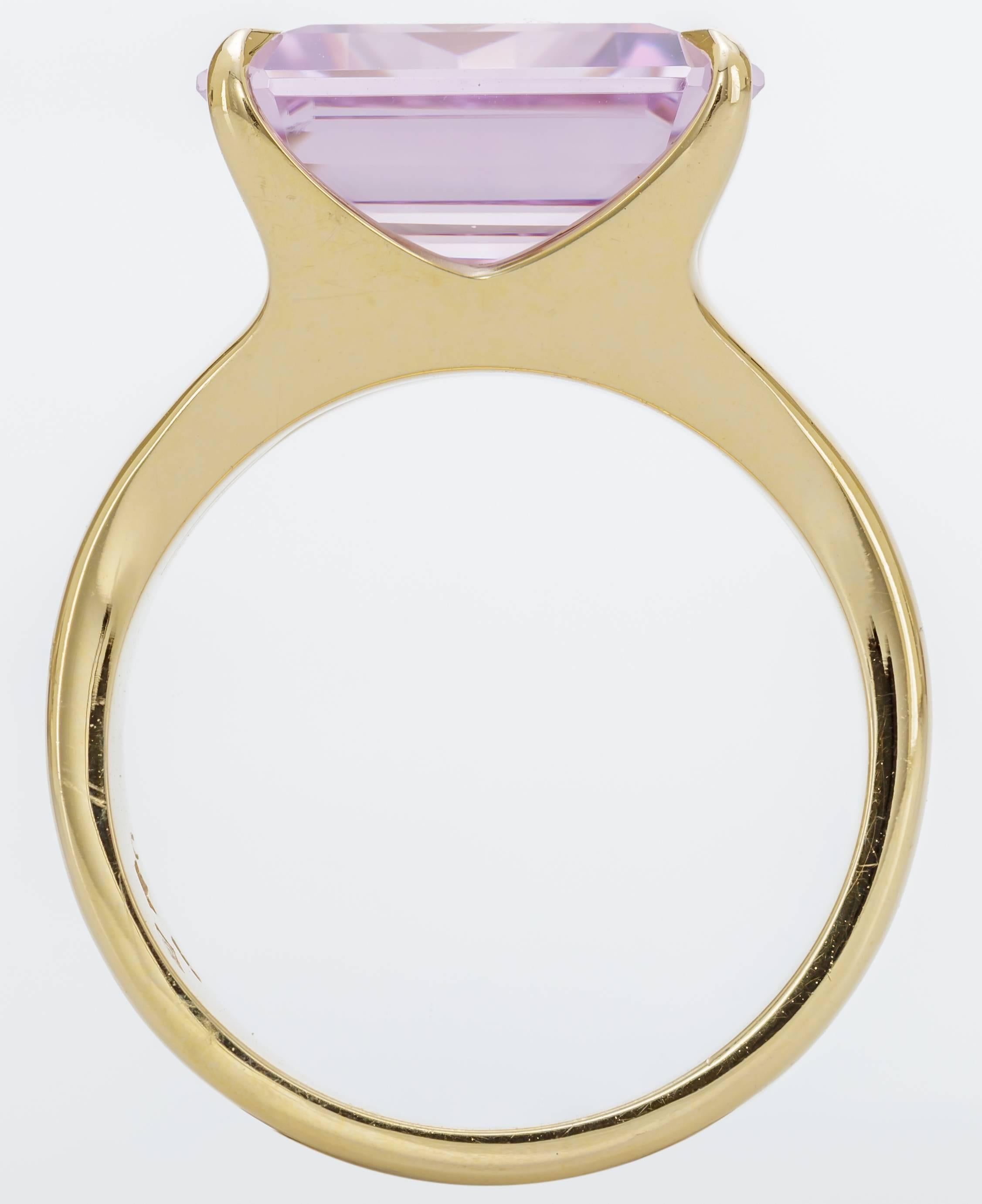 Women's H. Stern 12.69 Carat Amethyst Diamond Noble Gold Ring 