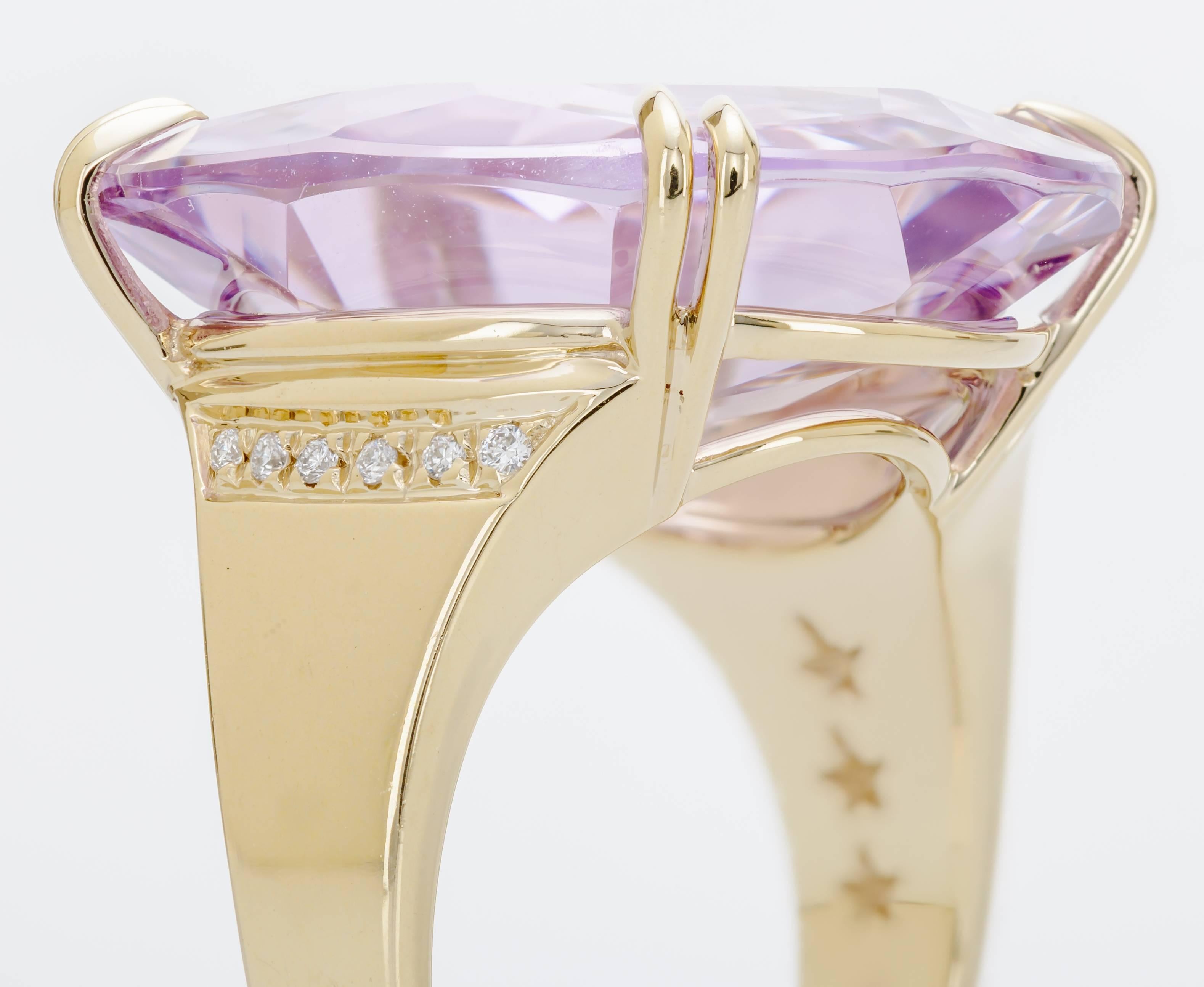 H. Stern 18.22 Carat Amethyst  Diamond Gold Cobblestone Ring In New Condition In Houston, TX