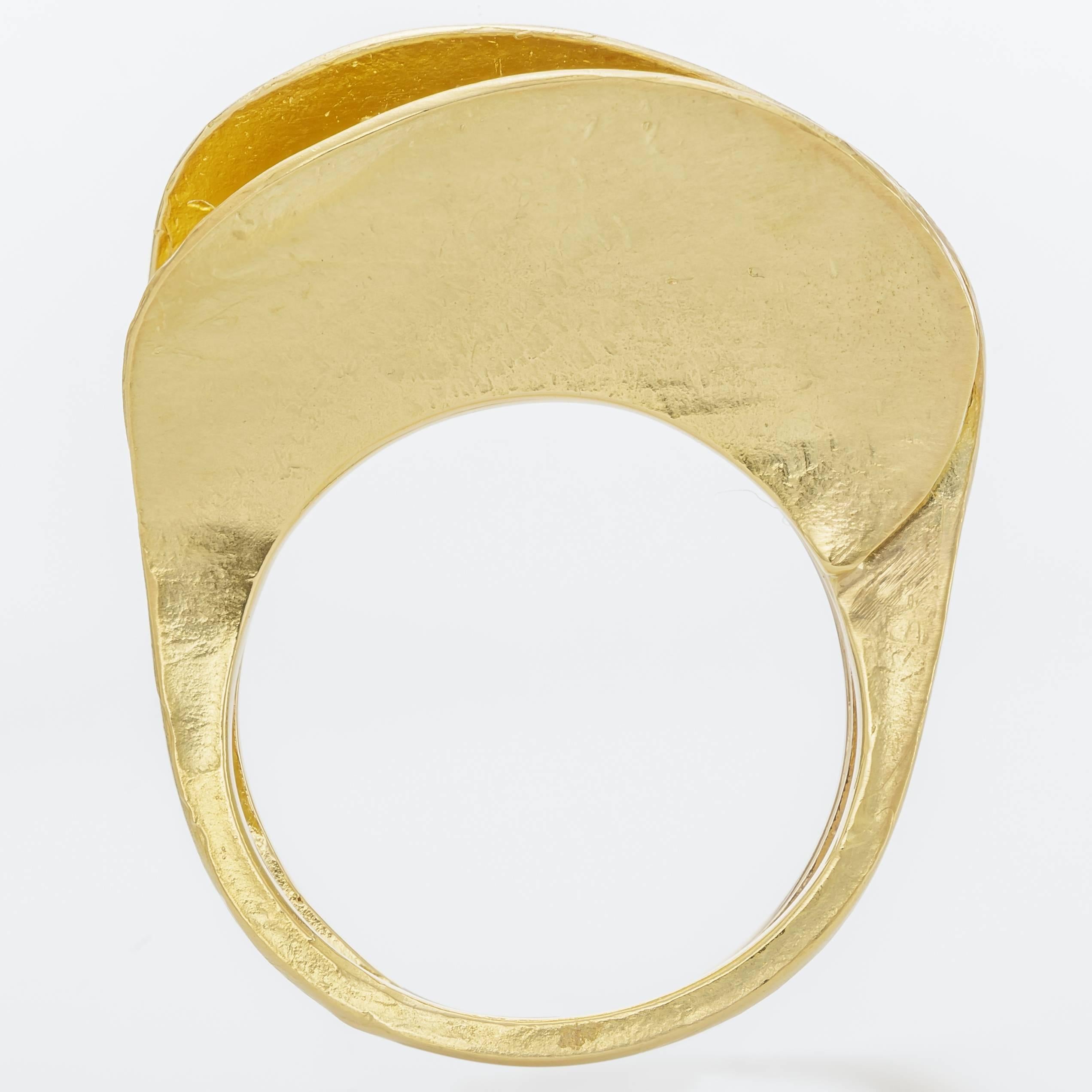 H. Stern Grupo Corpo Yellow and Noble Gold Ring In New Condition In Houston, TX