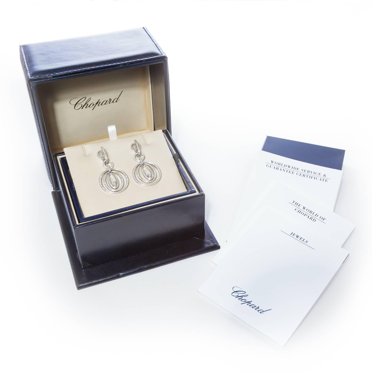 Chopard Happy Diamonds 18 Karat Gold and Diamond 2.00 Carat Circle Earrings For Sale 1