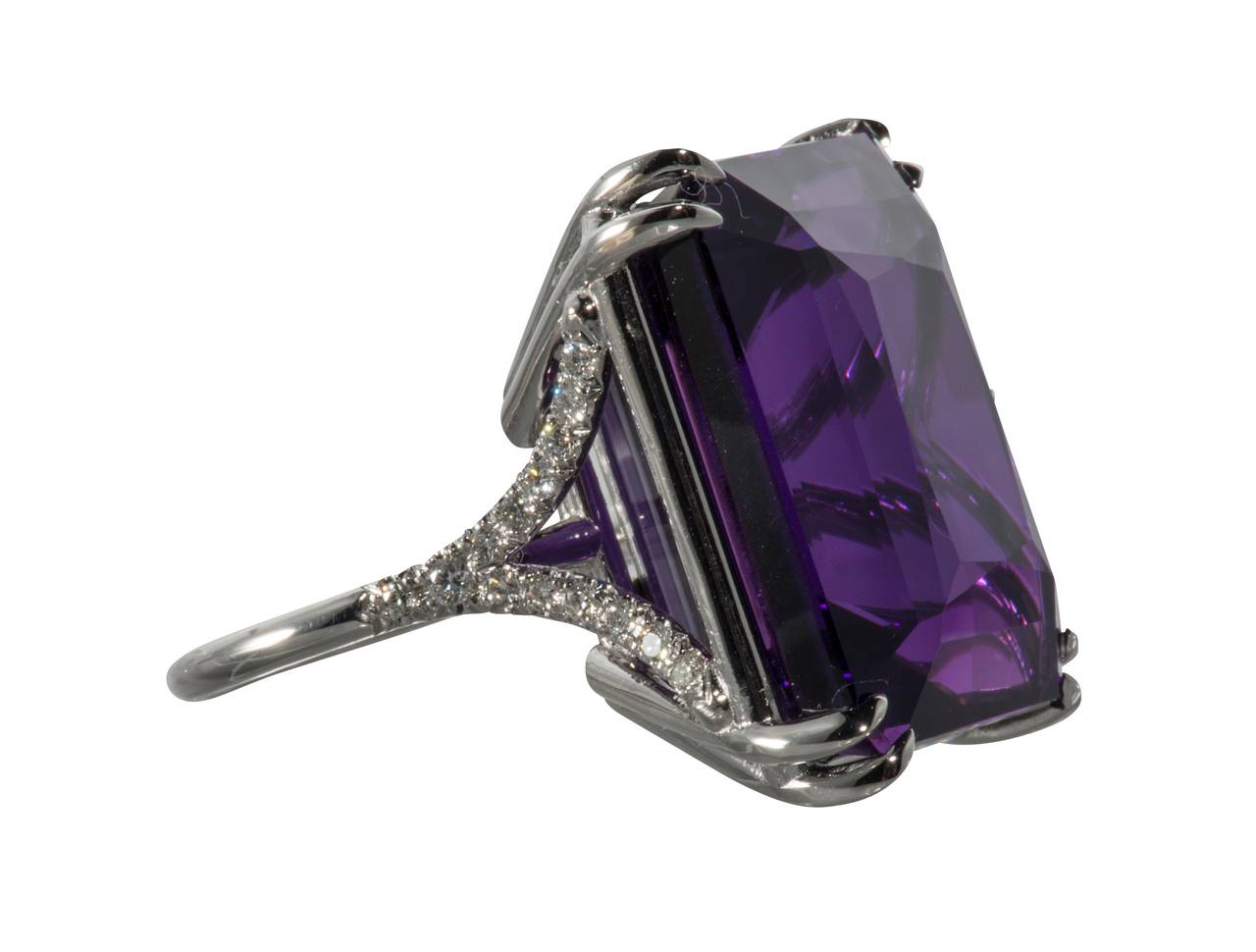 60 Carat Amethyst Diamond Gold Cocktail Ring