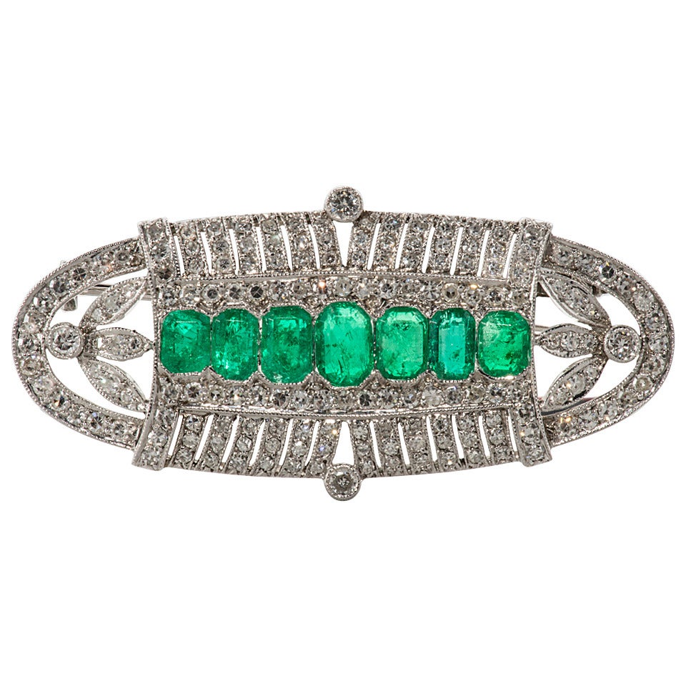 Early Art Deco Emerald Diamond Platinum Brooch