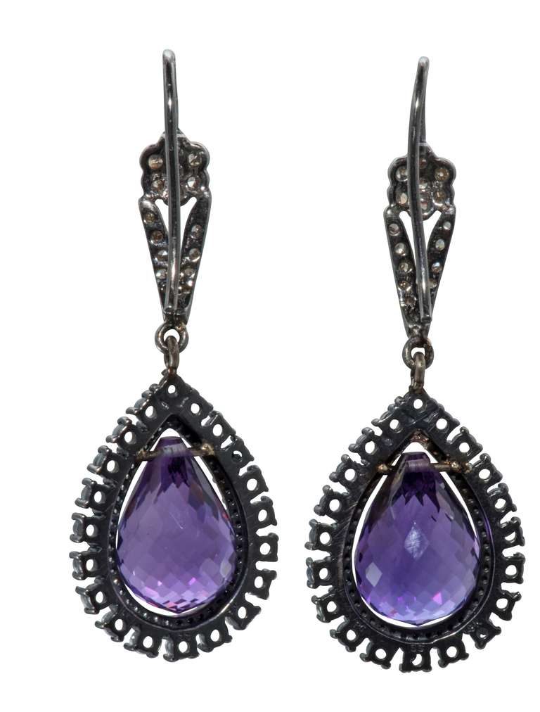 Amethyst Drop Earrings, In Excellent Condition In Houston, TX