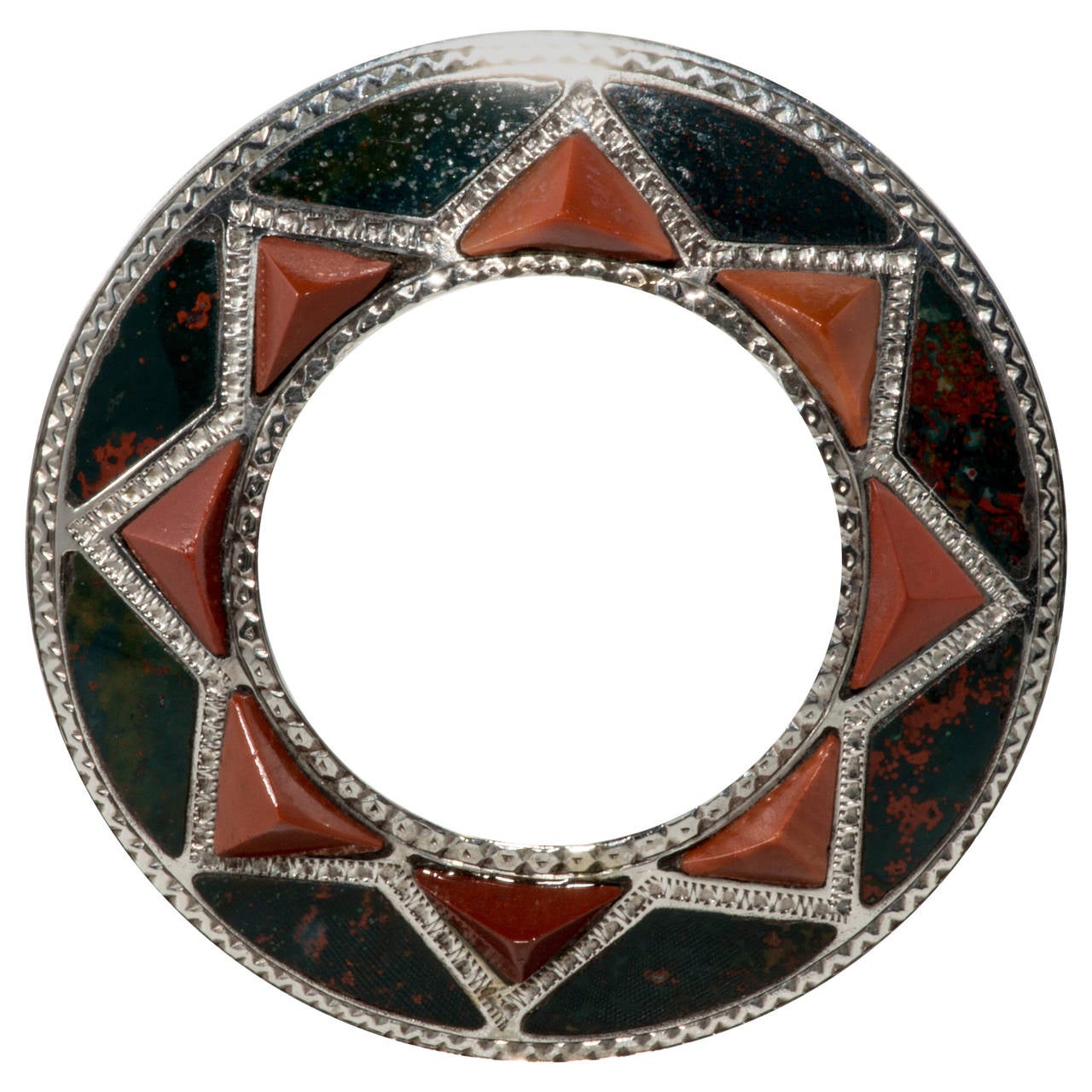 19th Century Jasper Bloodstone Silver Kilt Pin For Sale