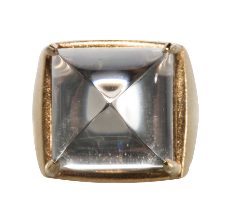 Contemporary Rock Crystal Yellow Gold Ring For Sale 2