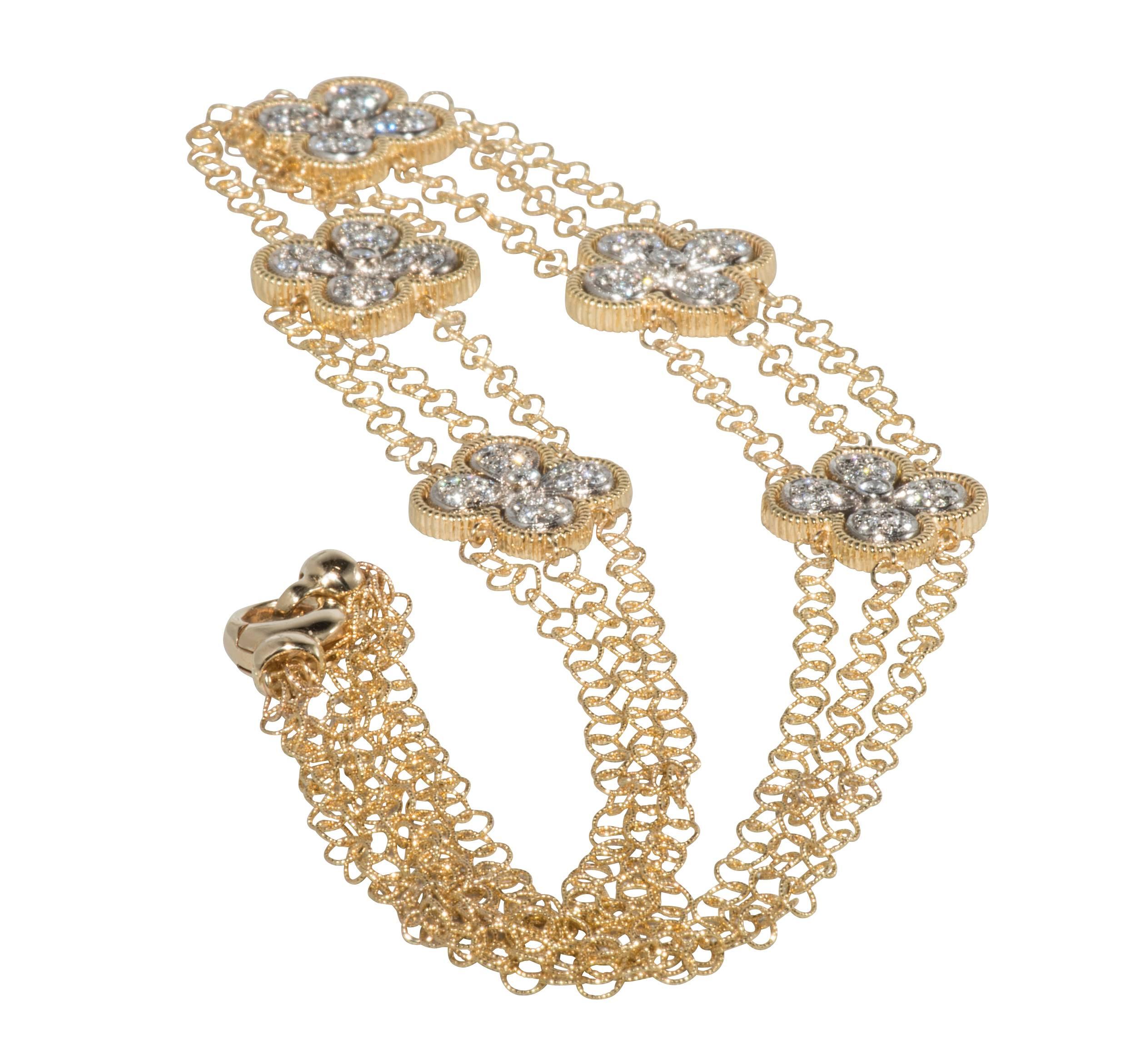 Diamond Gold Quatrefoil Necklace For Sale 1