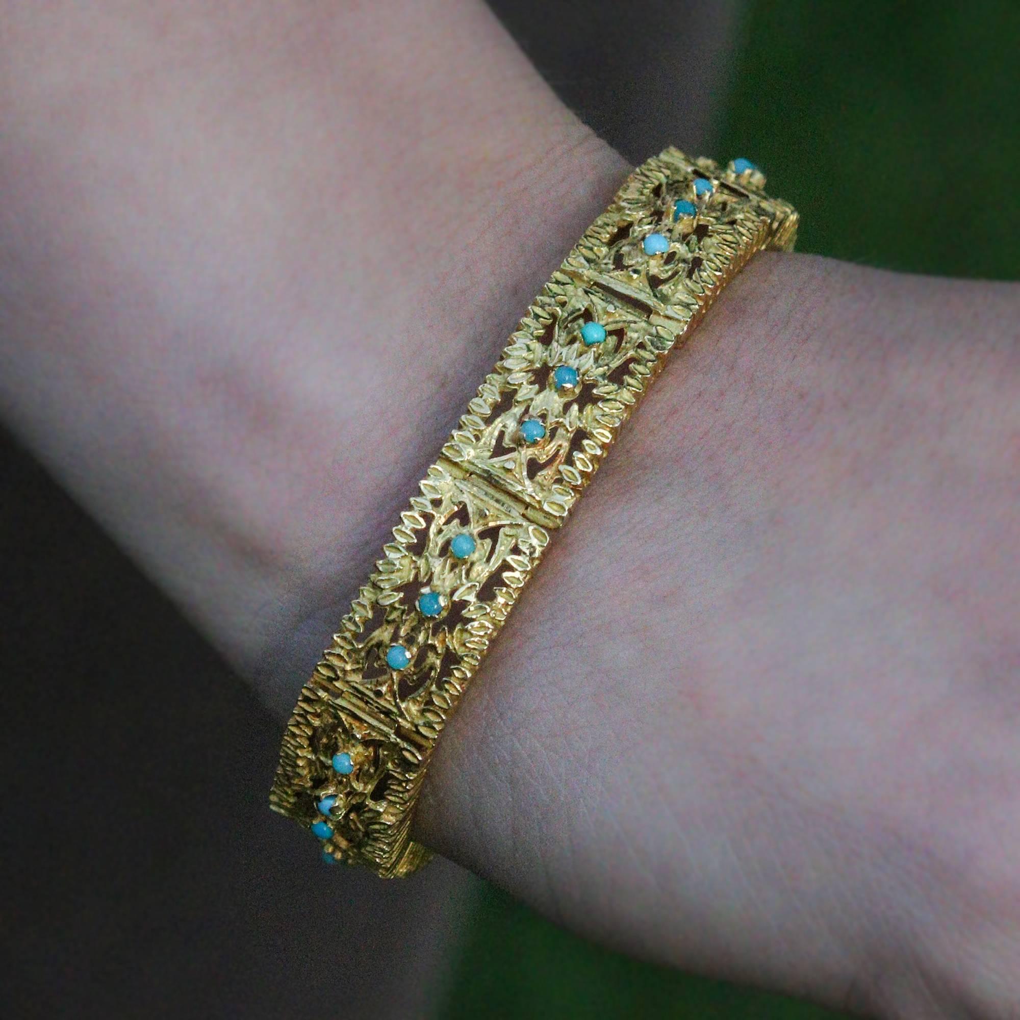 18 Karat Yellow Gold and Persian Turquoise Bracelet In Excellent Condition In Birmingham, AL