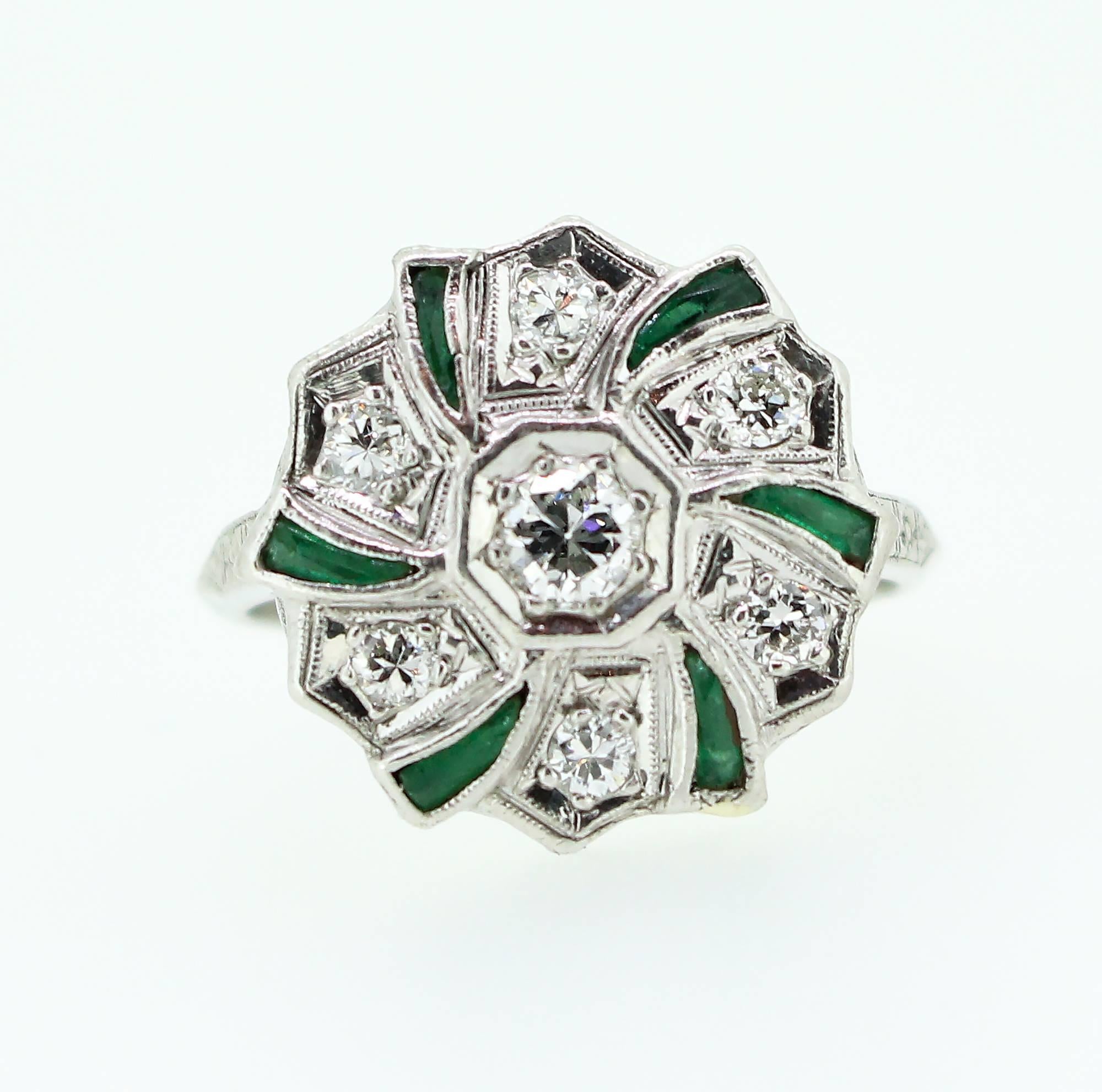 Women's Late Art Deco Emerald Diamond Platinum Swirl-Style Ring