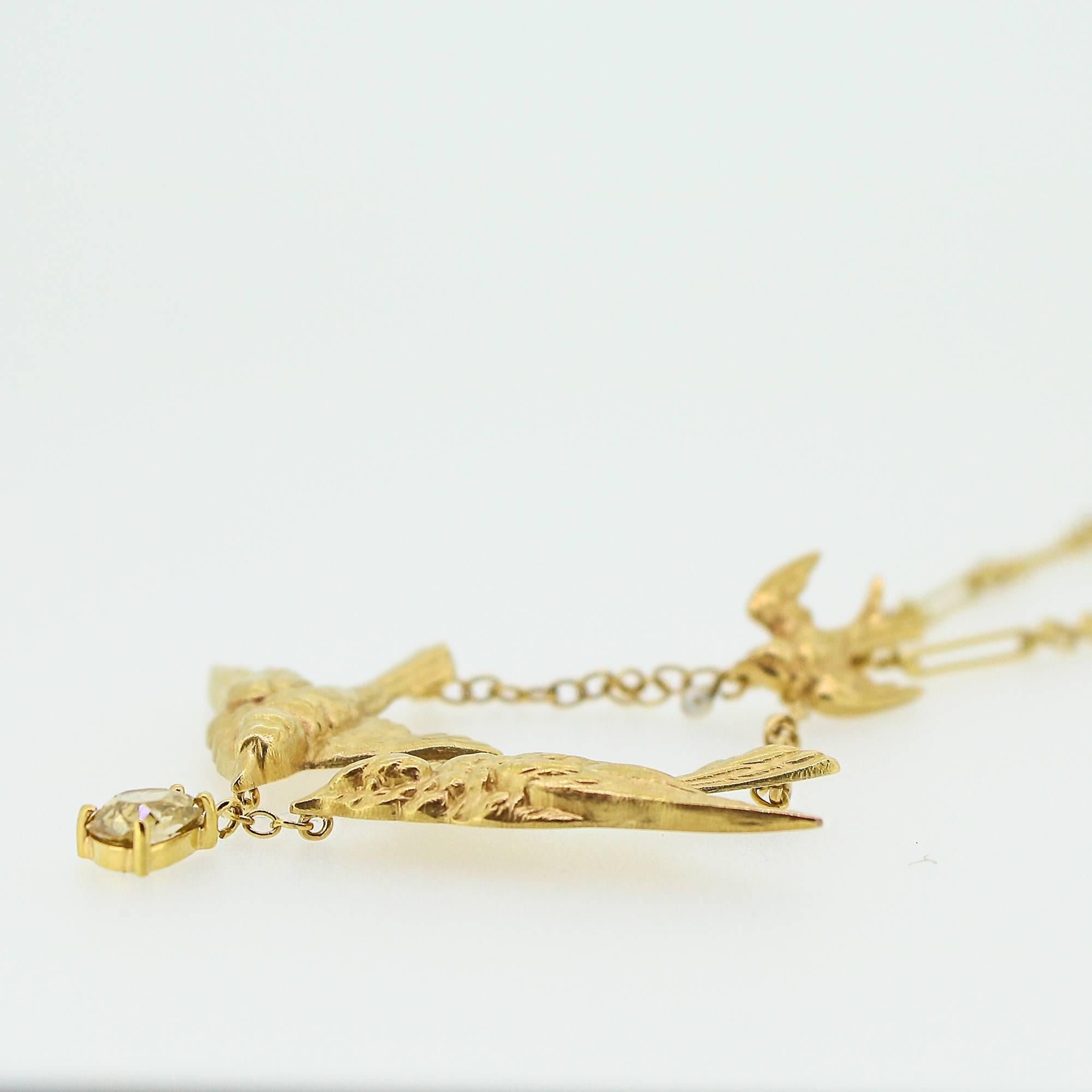 Art Nouveau Gold Swallow Motif Lavalier Style Necklace In Excellent Condition In Birmingham, AL