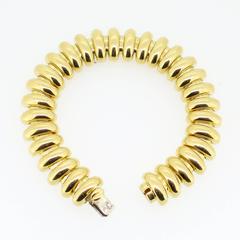 Chaumet Paris Coiled Yellow Gold Bracelet