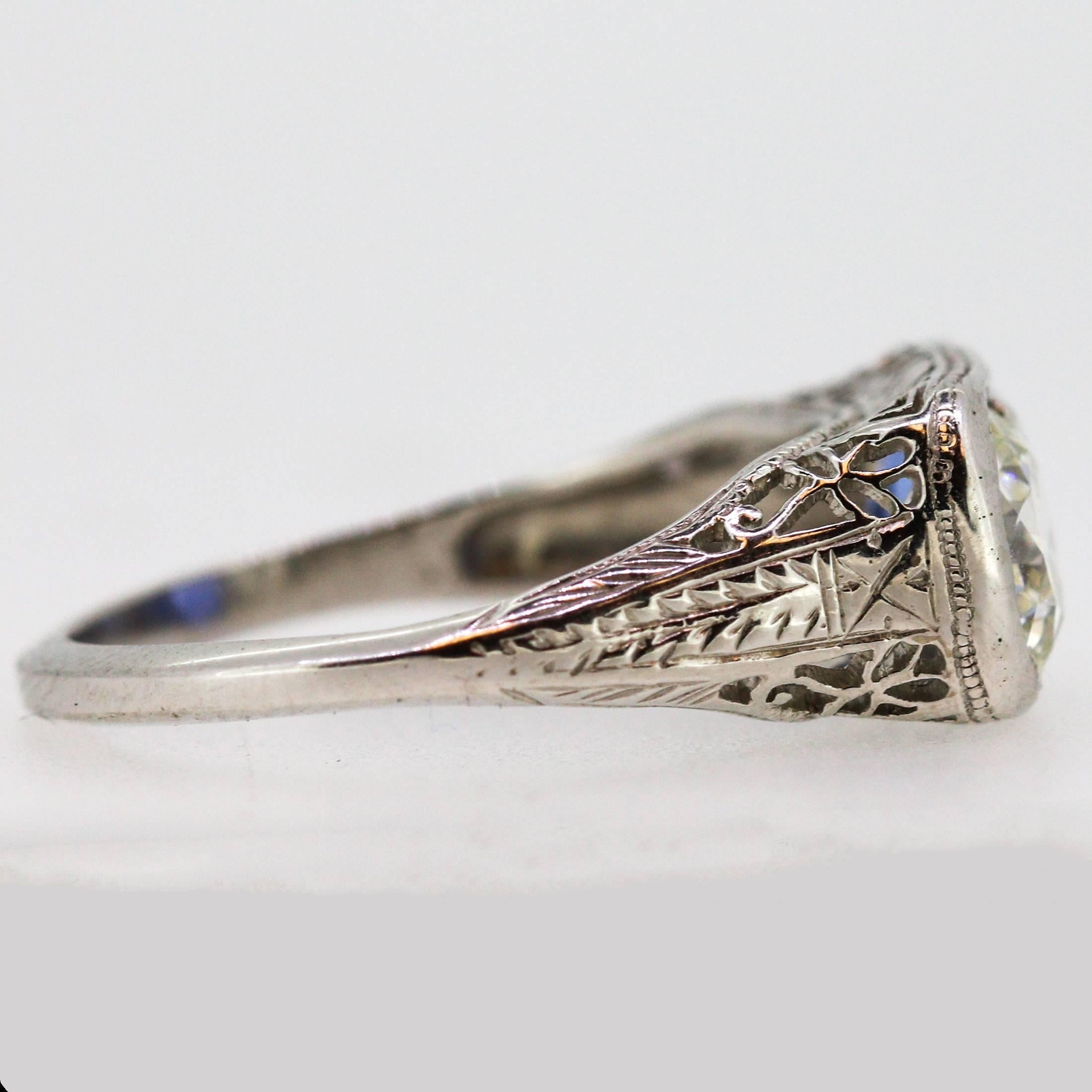 Art Deco Blue Sapphire Diamond Platinum Ring In Excellent Condition In Birmingham, AL