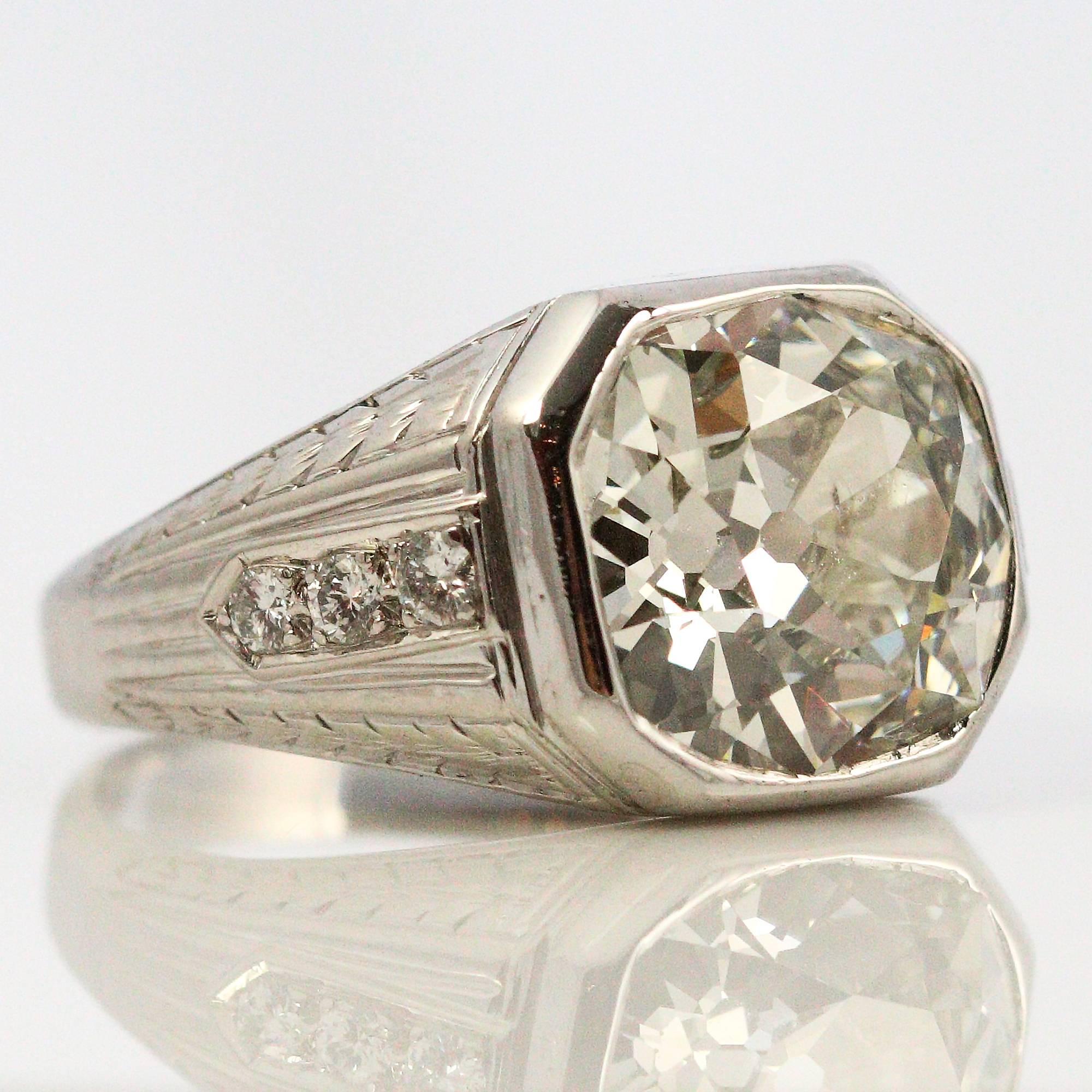 Art Deco 5.19 Carat Old Mine Cut Diamond Platinum Ring 1