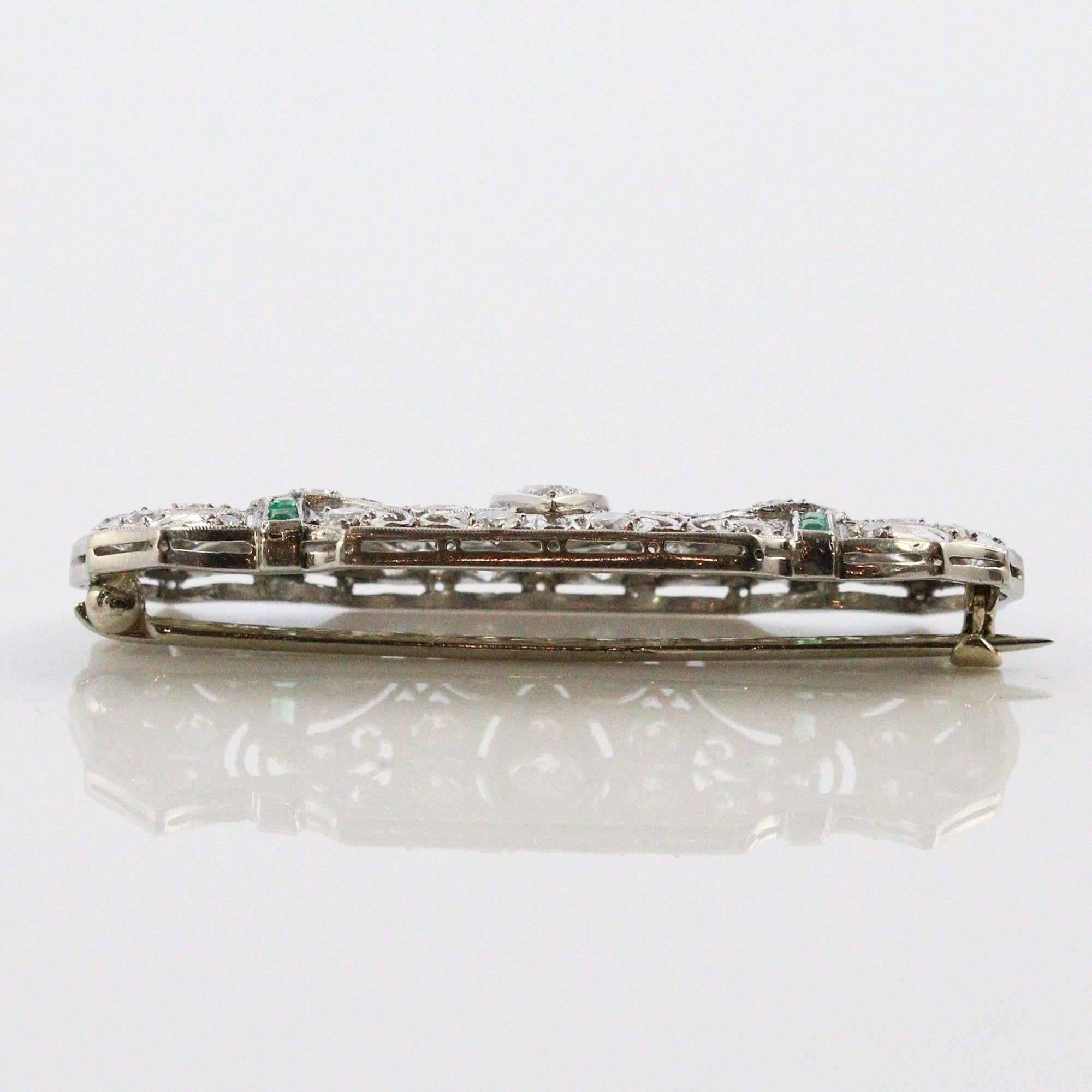 Art Deco Filigree Emerald Diamond Platinum Brooch In Excellent Condition In Birmingham, AL