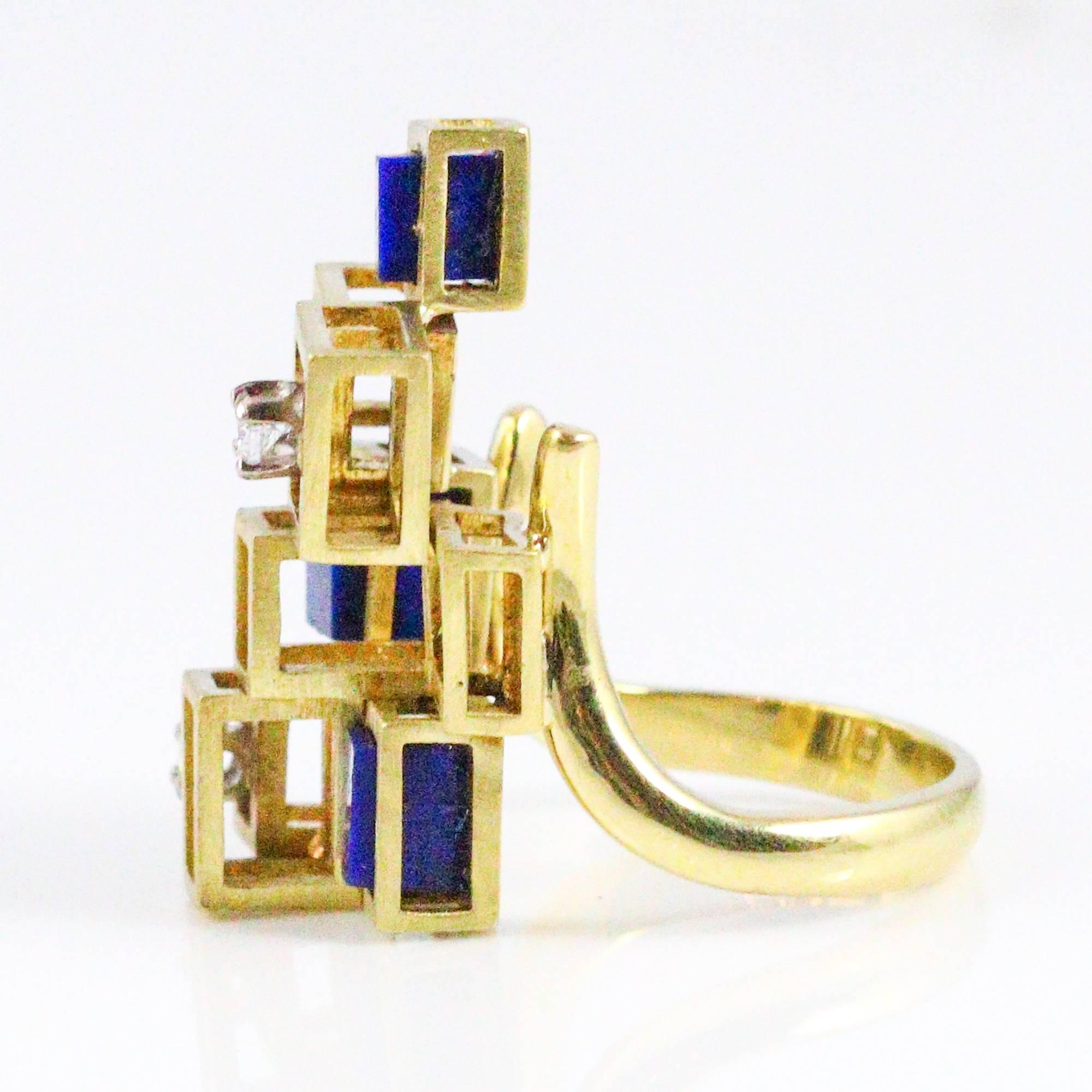 1960s Modernist  Lapis Lazuli Diamond Gold Ring In Excellent Condition In Birmingham, AL