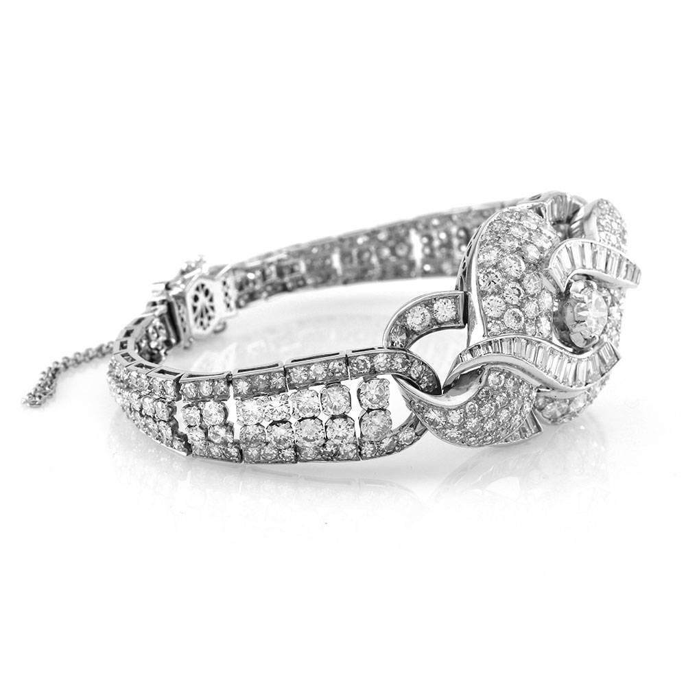 Mid Century Multi Cut Diamond Platinum Bracelet  In Excellent Condition For Sale In Scottsdale, AZ