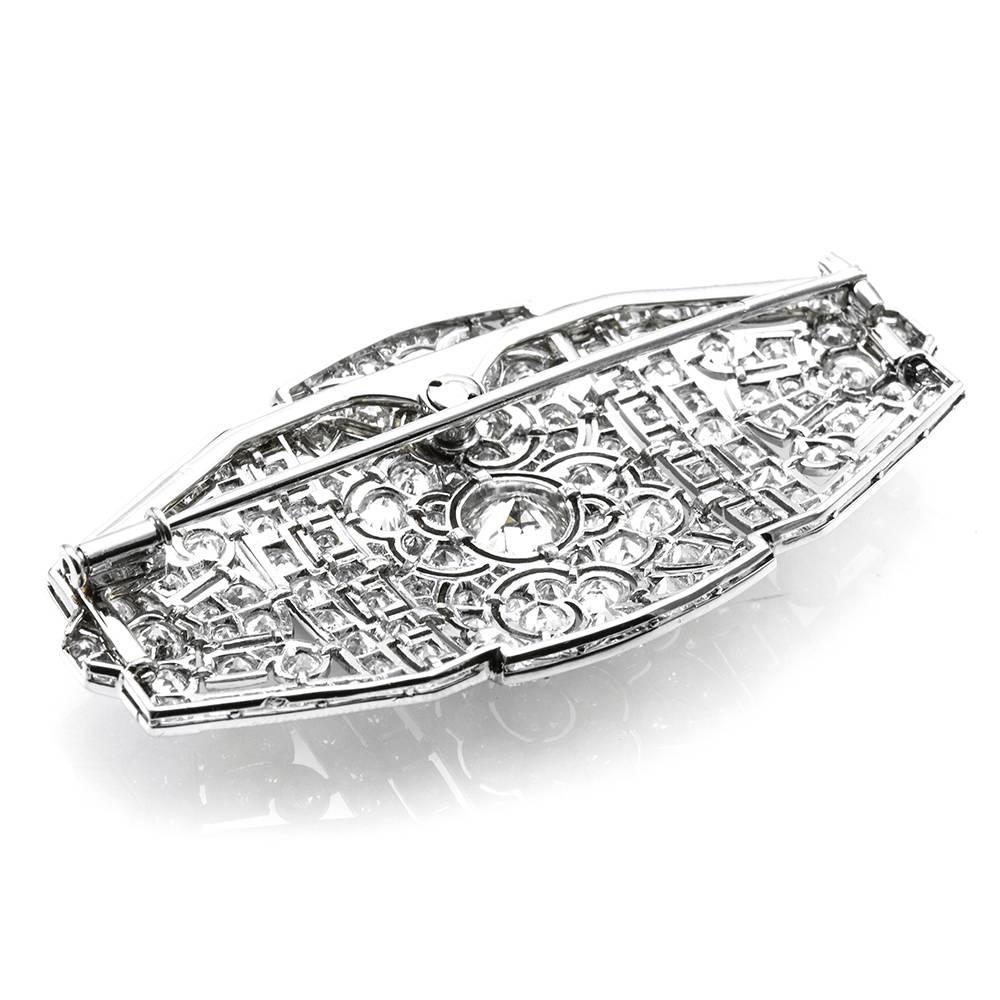 Art Deco Diamond Platinum Brooch with Floral Motiff  In Excellent Condition For Sale In Scottsdale, AZ