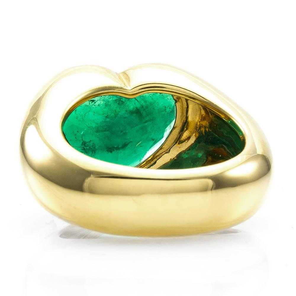Heart Shaped Emerald with Pavé Diamond Halo  For Sale 3