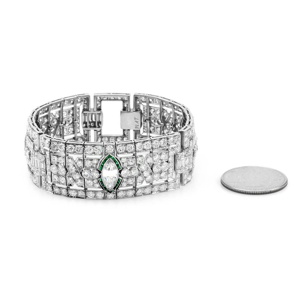 Women's Art Deco Diamond and Emerald Bracelet For Sale