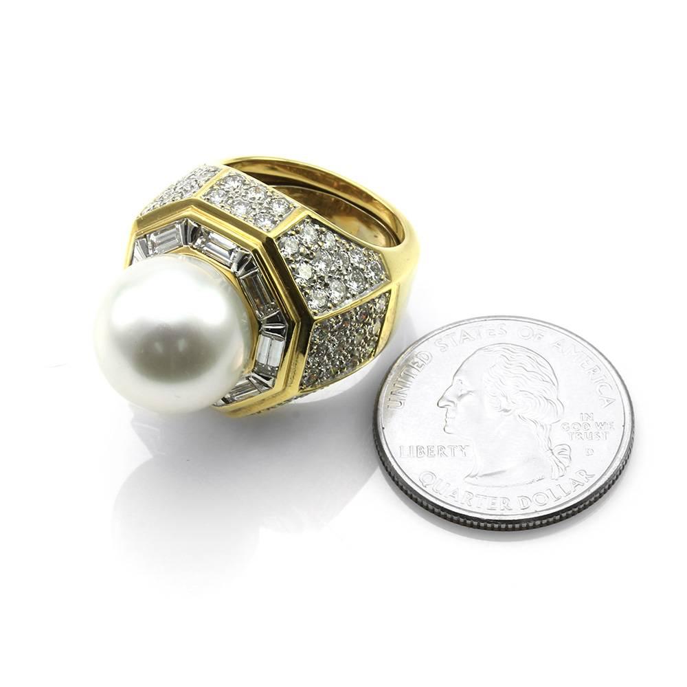South Sea Pearl and Gold Ring with Mixed Cut Diamonds For Sale 2