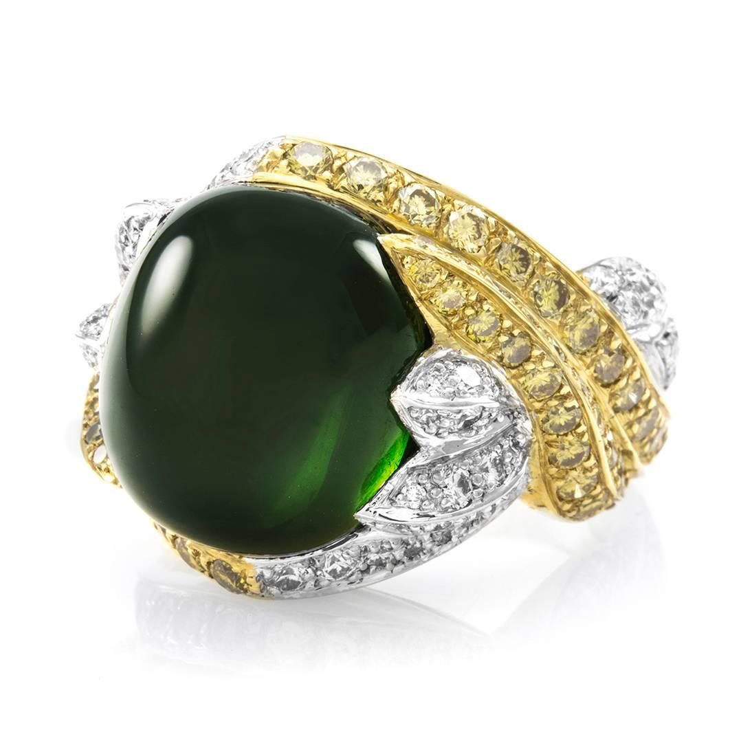 Marshall Cabochon Green Tourmaline Yellow and White Pavé Diamonds Gold Ring  In New Condition For Sale In Scottsdale, AZ