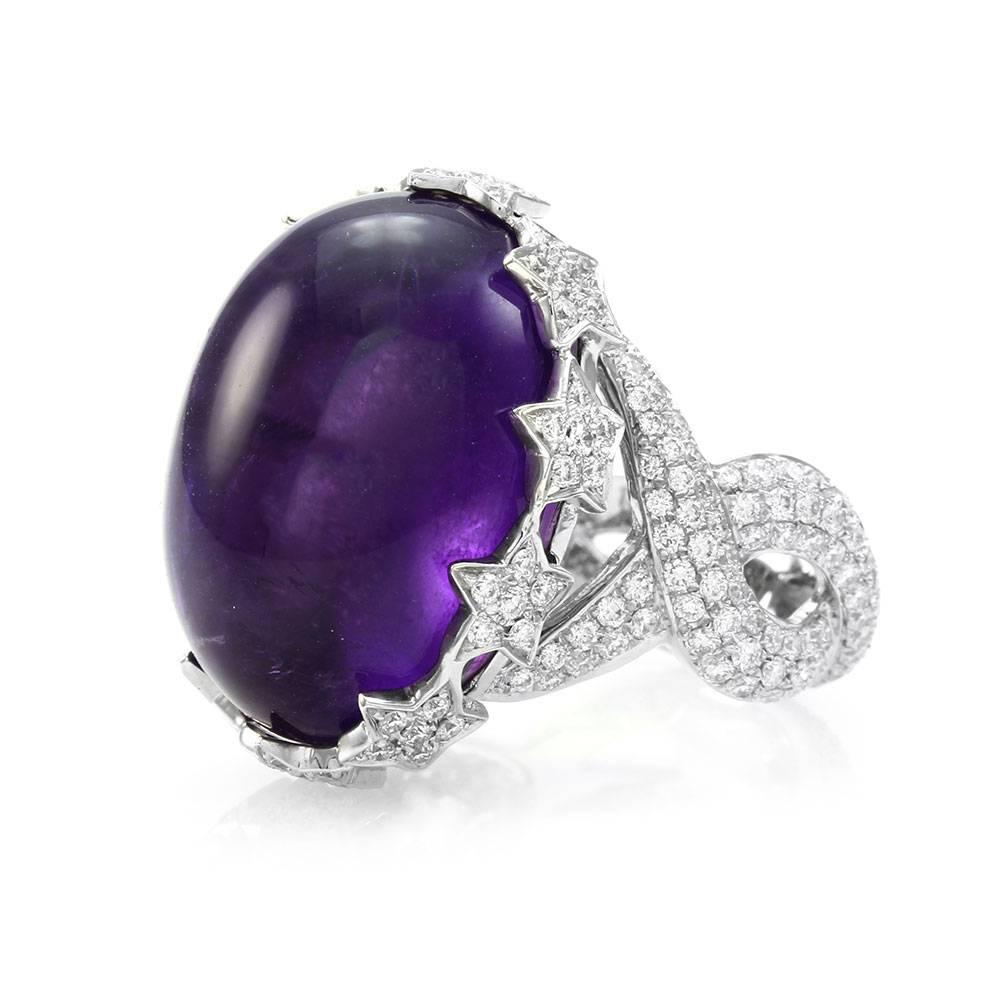 Amethyst Cabochon and Pavé Diamond Ring In New Condition For Sale In Scottsdale, AZ