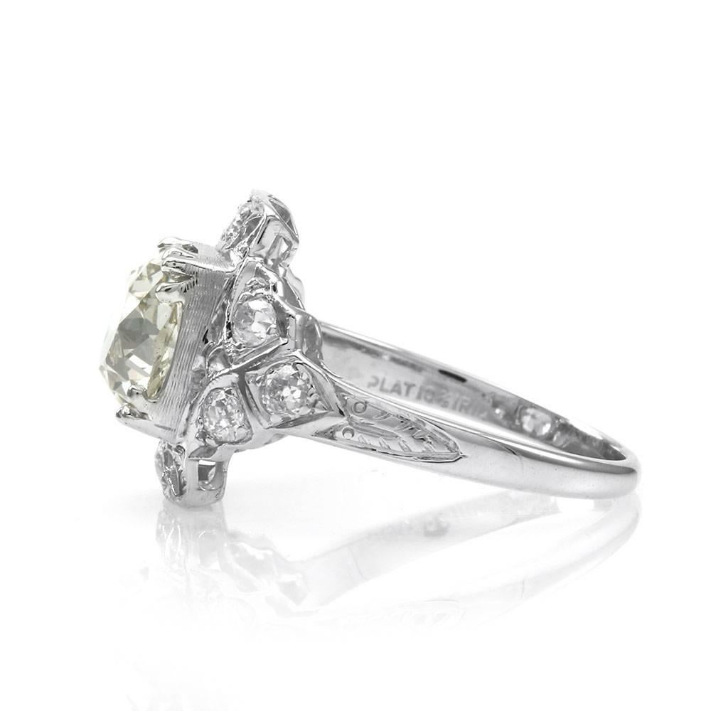 European Cut Diamonds Platinum Engagement Ring In Good Condition For Sale In Scottsdale, AZ