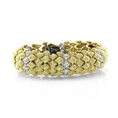 Textured Gold Link Bracelet with Pave Diamonds