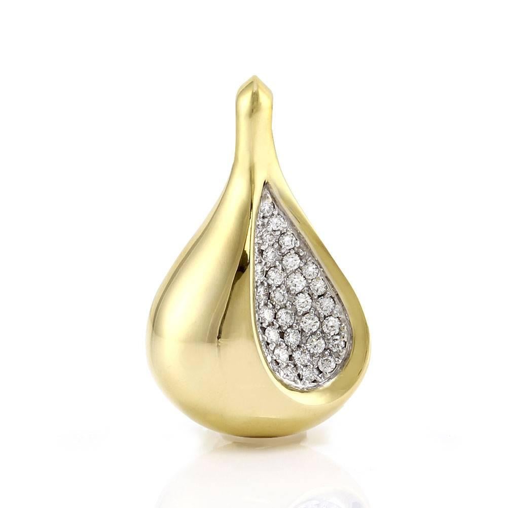 Roberto Coin pavé diamond cluster drop pendant set in high polish 18K gold. There are thirty-five round brilliant cut diamonds (1.05ctw) with a color of F-G and a clarity of VS. The diamonds are bead set in 18K white gold, and the body of the