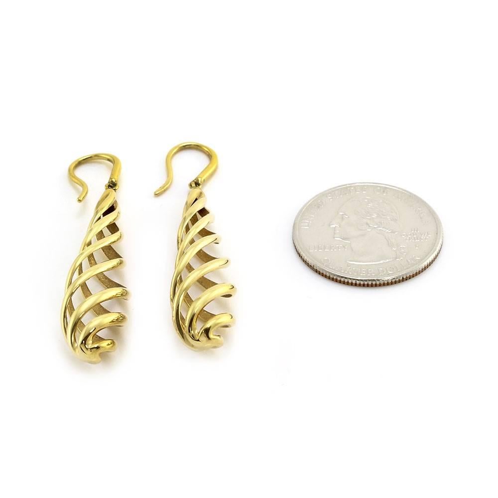 Tiffany & Co. Paloma Picasso Venezia Luce Gold Spiral Earrings In Excellent Condition In Scottsdale, AZ