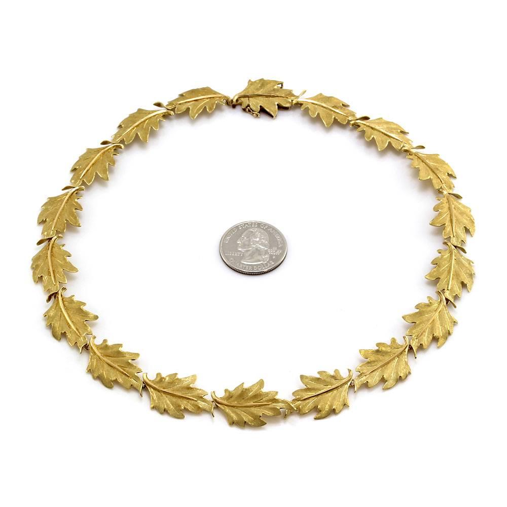 Women's Buccellati 1st Edition Oak Leaf Gold Necklace For Sale