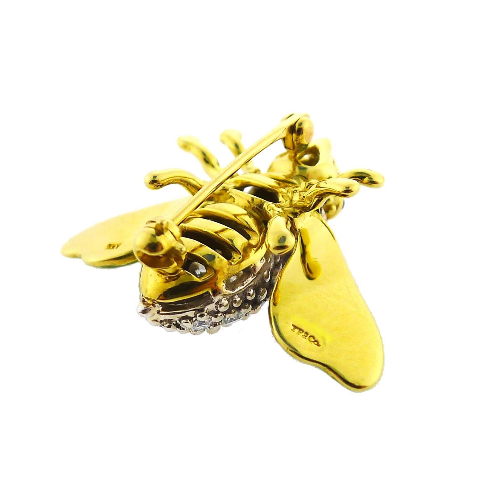 T. Foster & Co. Enamel and Diamond Bee Motif Pin In New Condition For Sale In Yardley, PA