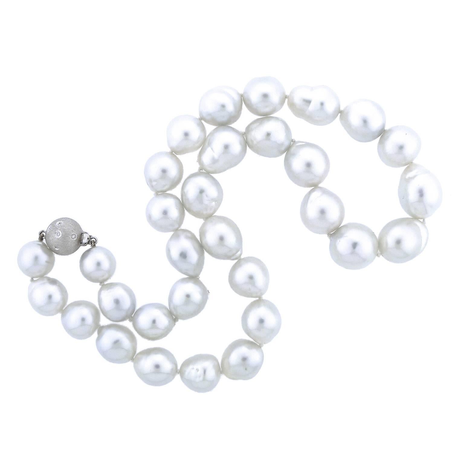 T. Foster & Co. South Sea Pearl Necklace with Diamond Accented Clasp In New Condition For Sale In Yardley, PA